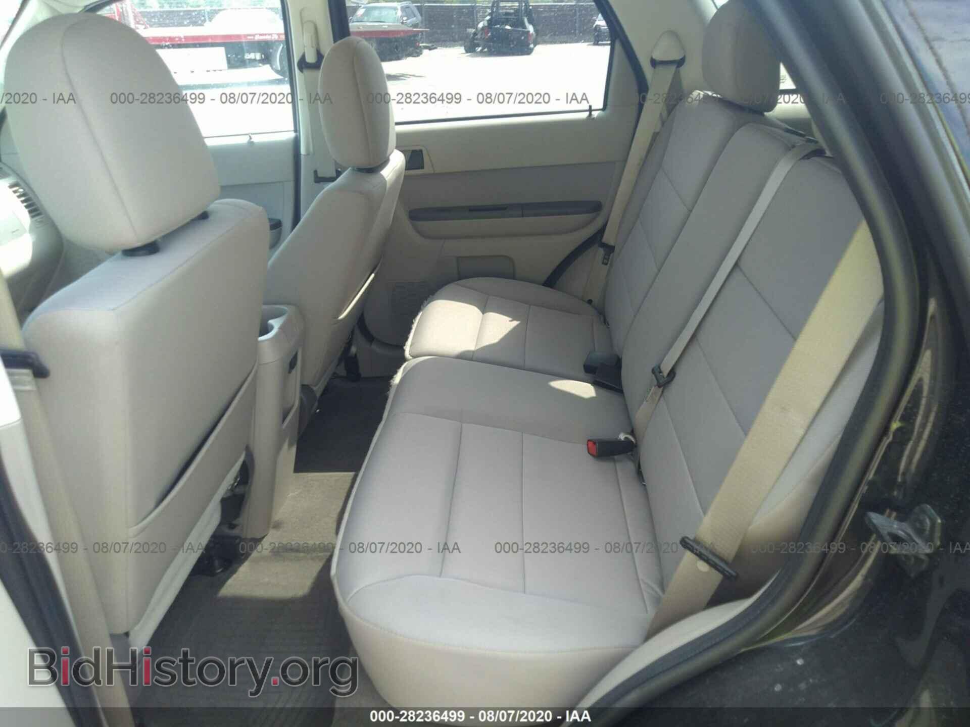 2011 FORD ESCAPE - VIN: 1FMCU9DG4BKC63009 - Фото 8