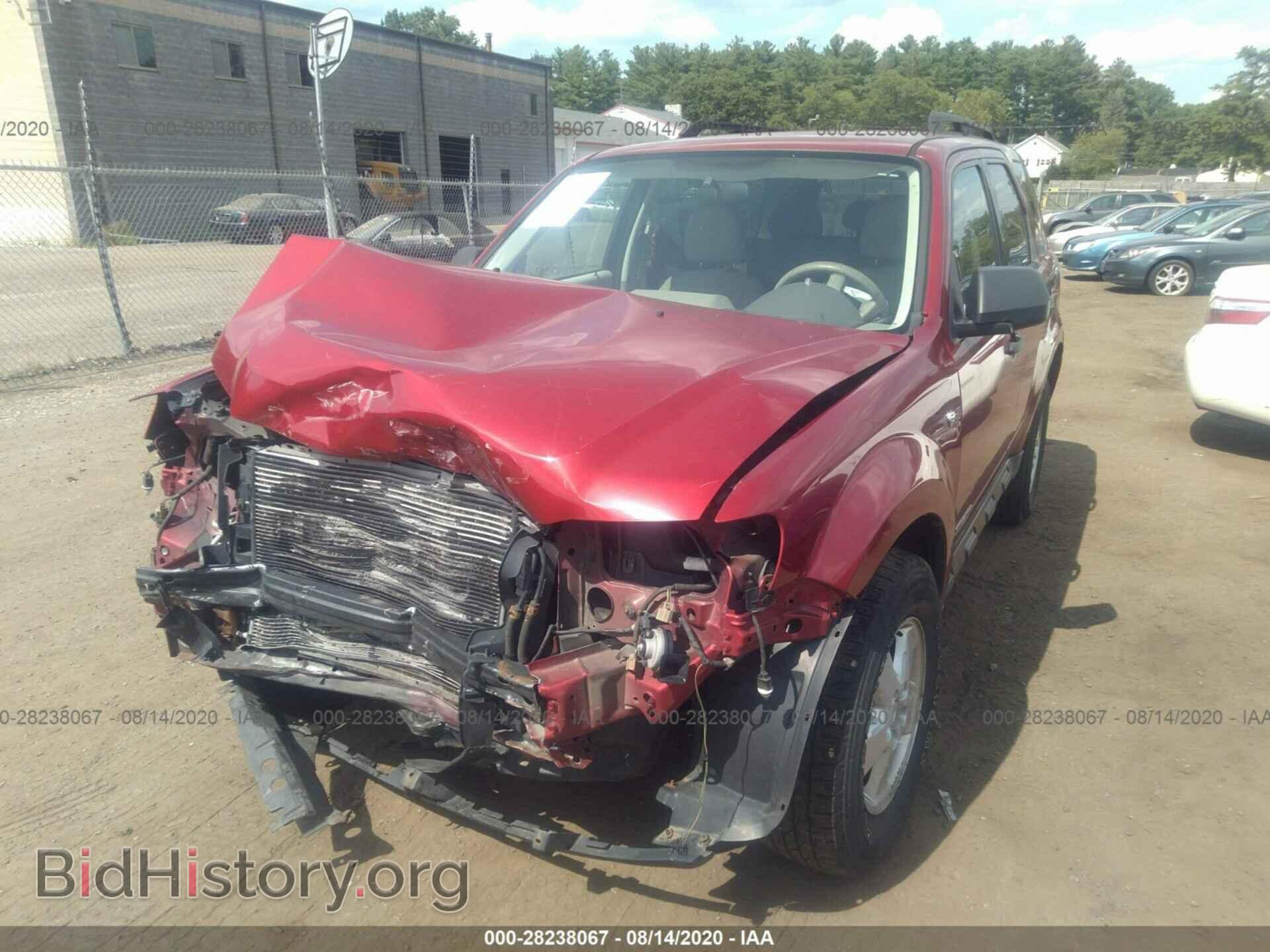 2008 FORD ESCAPE - VIN: 1FMCU93188KB79376 - Фото 2