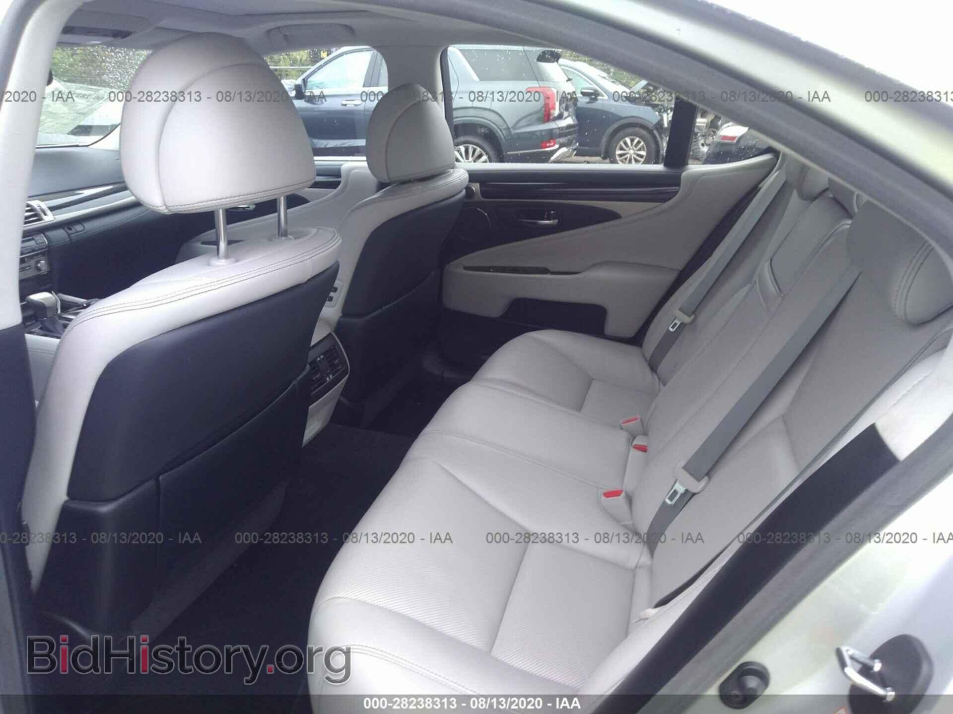 2017 LEXUS LS - VIN: JTHCL5EF3H5028063 - Фото 8