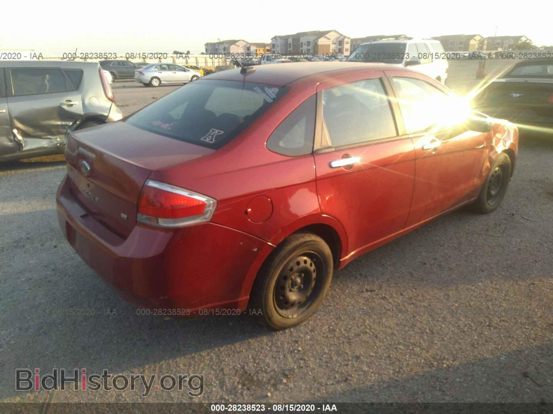 2009 FORD FOCUS - VIN: 1FAHP35N49W266741 - Фото 4
