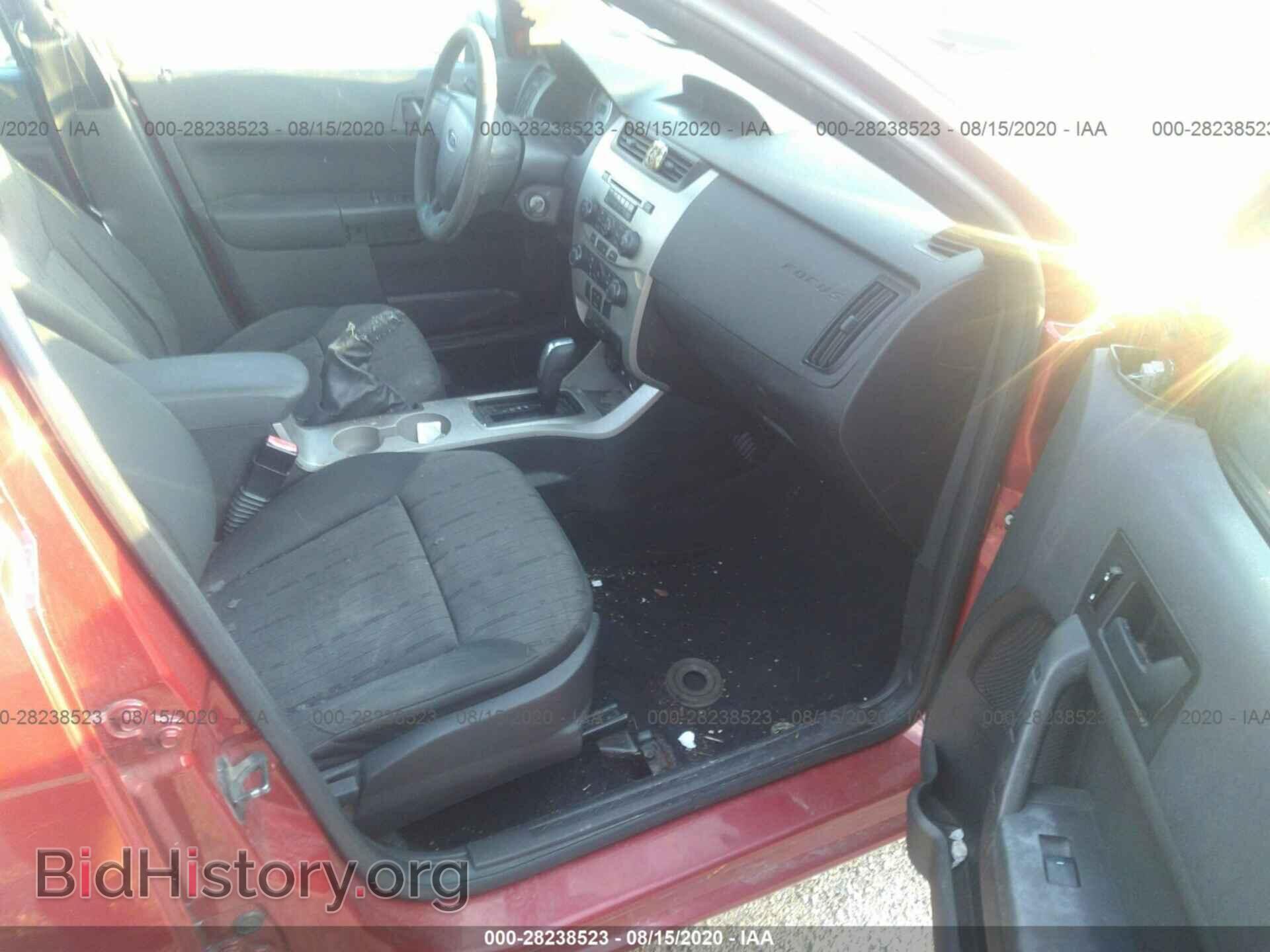 2009 FORD FOCUS - VIN: 1FAHP35N49W266741 - Фото 5