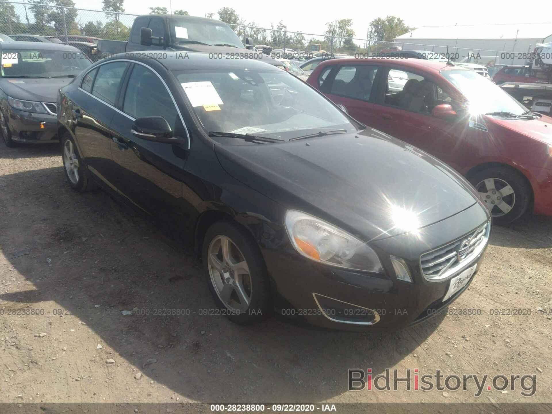 Photo YV1622FSXC2080659 - VOLVO S60 2012