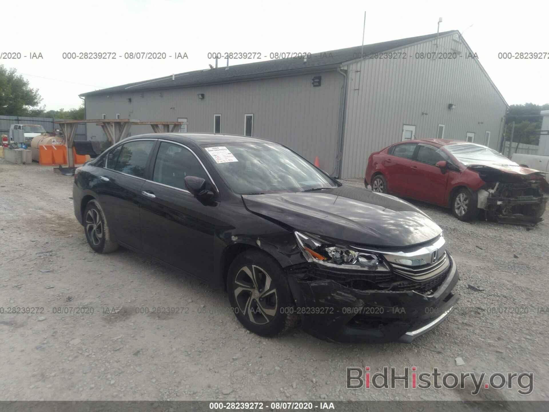 Photo 1HGCR2F36GA161717 - HONDA ACCORD SEDAN 2016