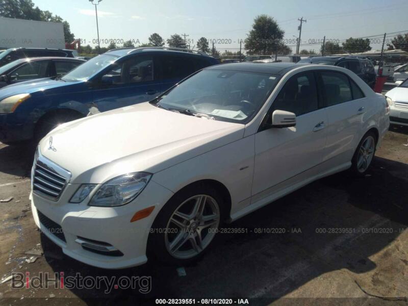 2012 Mercedes-Benz E-CLASS (VIN WDDHF5KB6CA633863) — фото 2 из 11