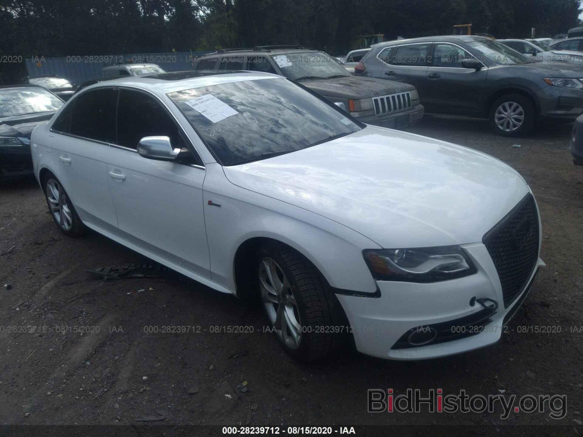 Photo WAUBGAFL9CA087548 - AUDI S4 2012