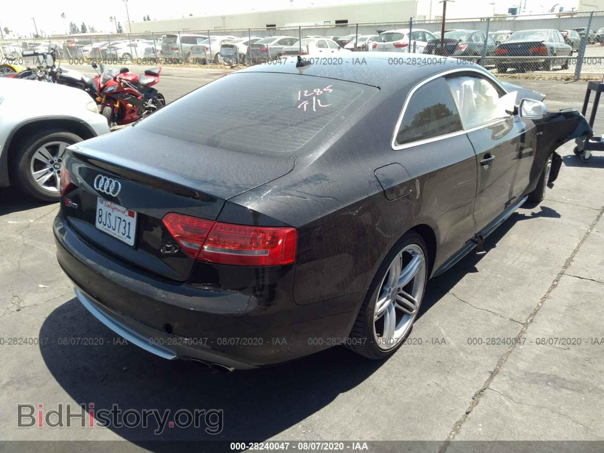 2011 AUDI S5 - VIN: WAUCVAFR4BA048556 - Фото 4