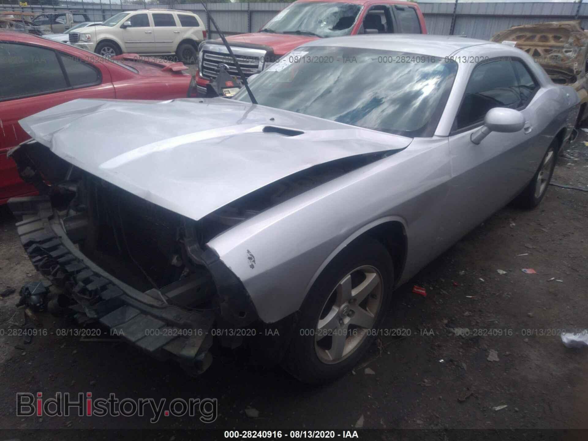2010 DODGE CHALLENGER - VIN: 2B3CJ4DV0AH166704 - Фото 2