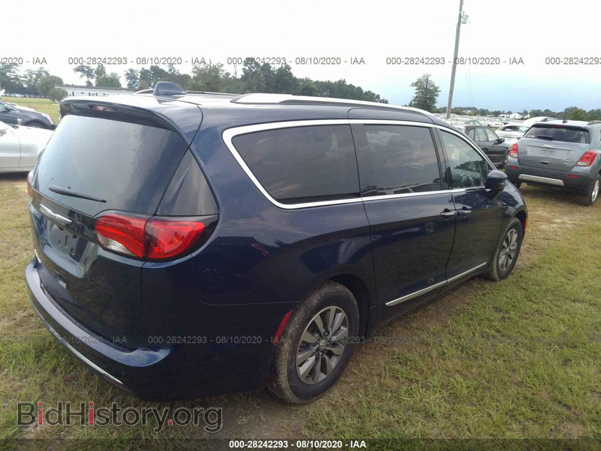 2019 CHRYSLER PACIFICA - VIN: 2C4RC1EG1KR738442 - Фото 4