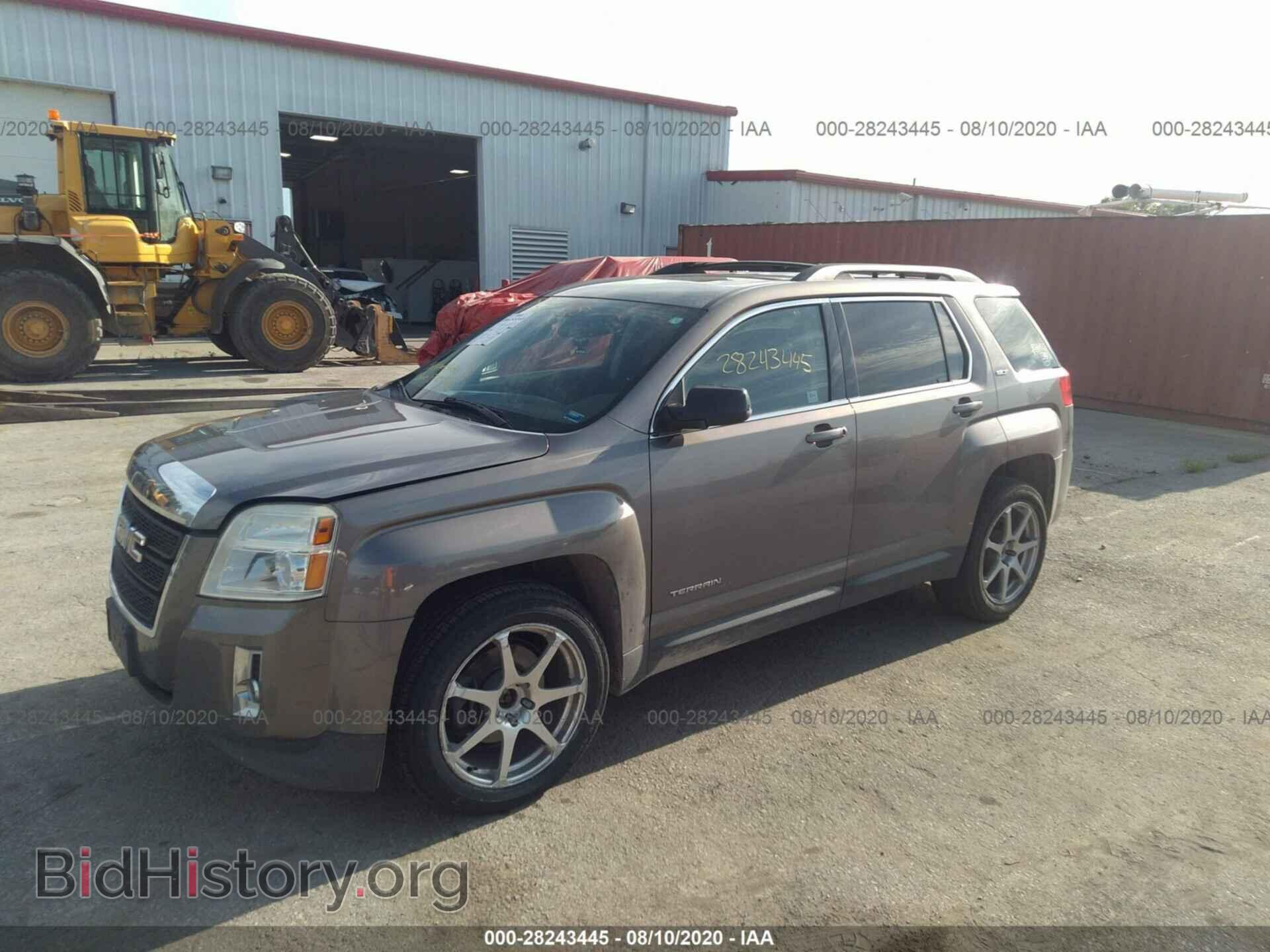 2011 GMC TERRAIN - VIN: 2CTFLVE58B6374003 - Photo 2
