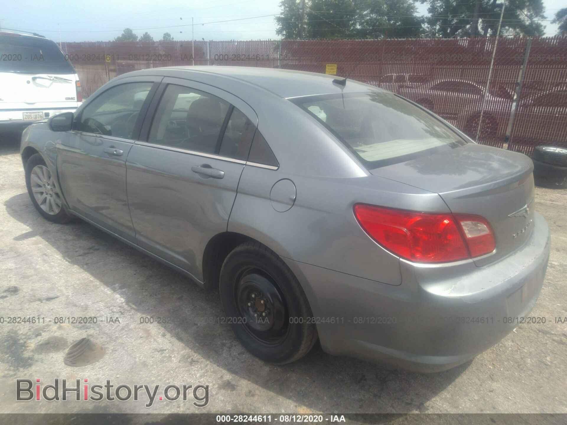 2010 CHRYSLER SEBRING - VIN: 1C3CC5FB6AN224005 - Фото 3