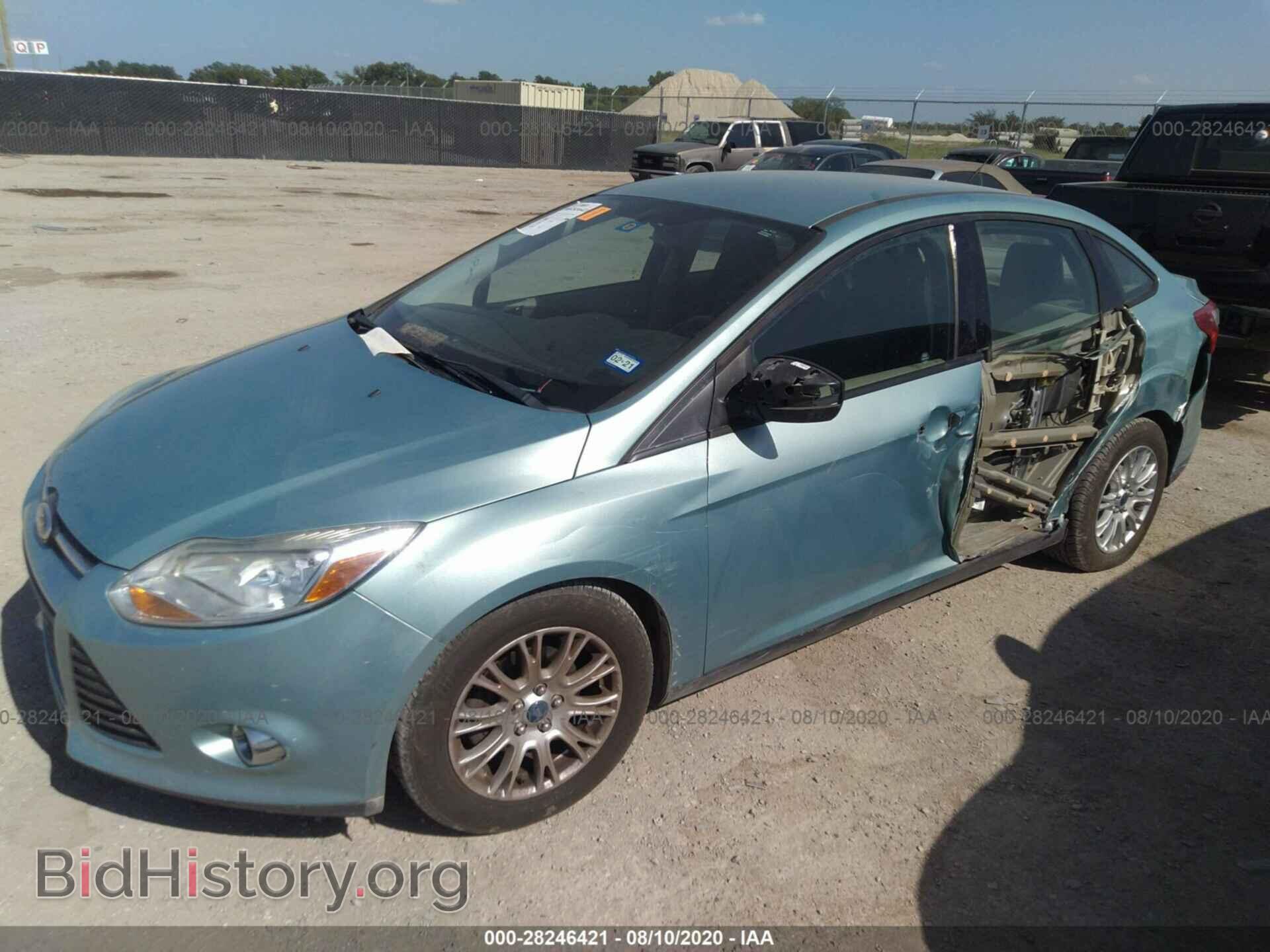 2012 FORD FOCUS - VIN: 1FAHP3F28CL333225 - Фото 2