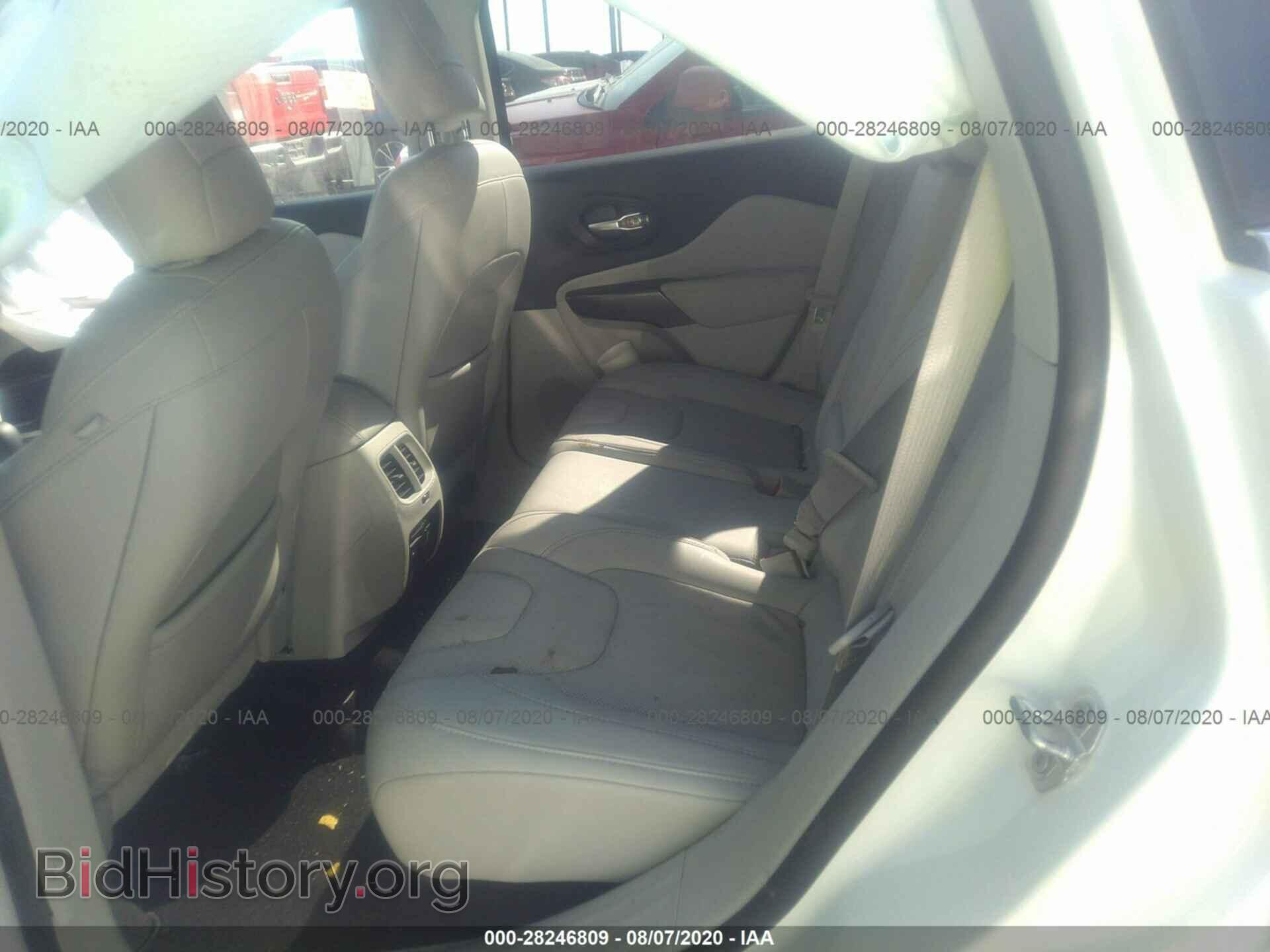 2020 JEEP CHEROKEE - VIN: 1C4PJLDB6LD504736 - Фото 8