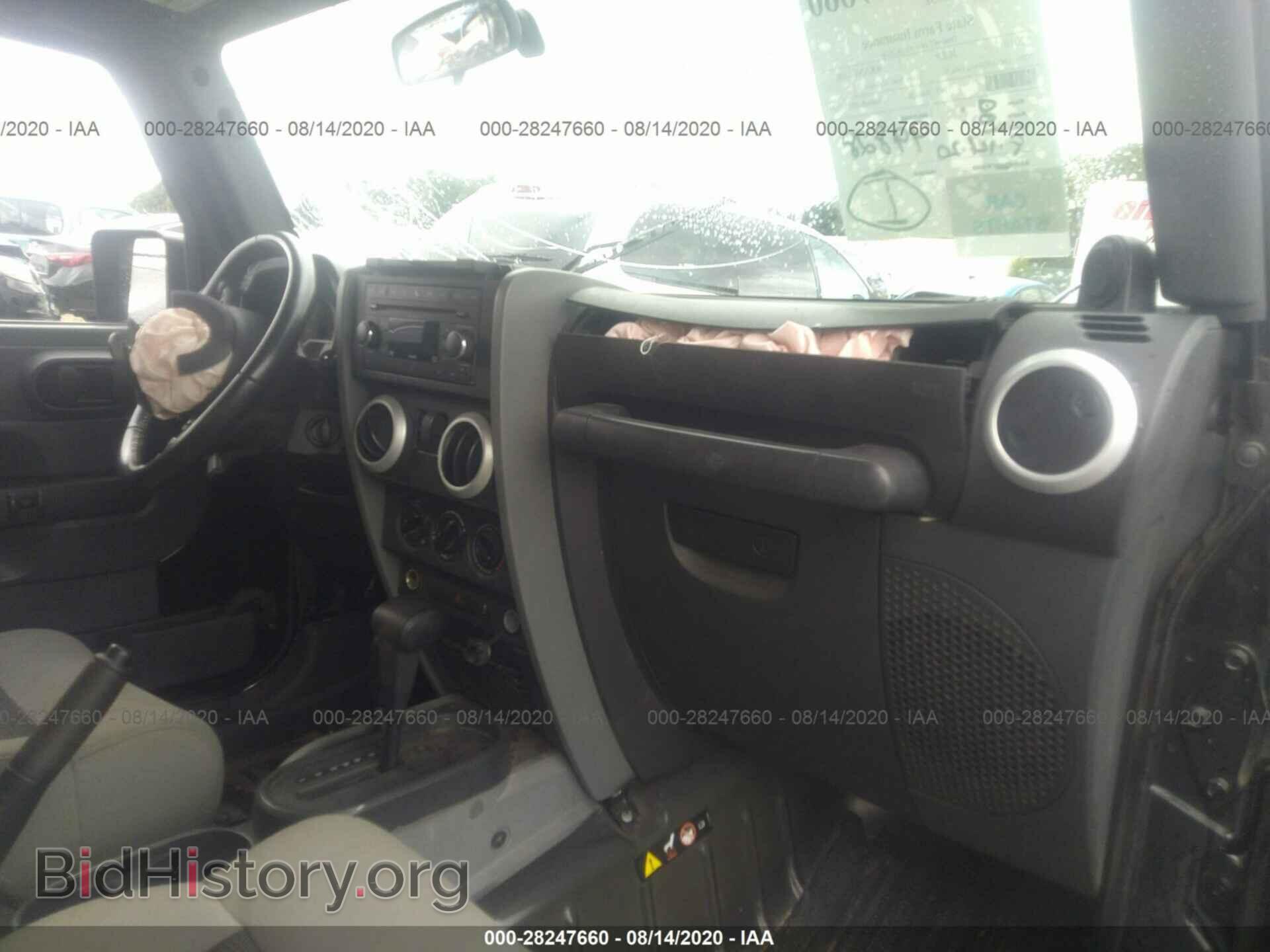 2010 JEEP WRANGLER - VIN: 1J4AA5D14AL196620 - Фото 5
