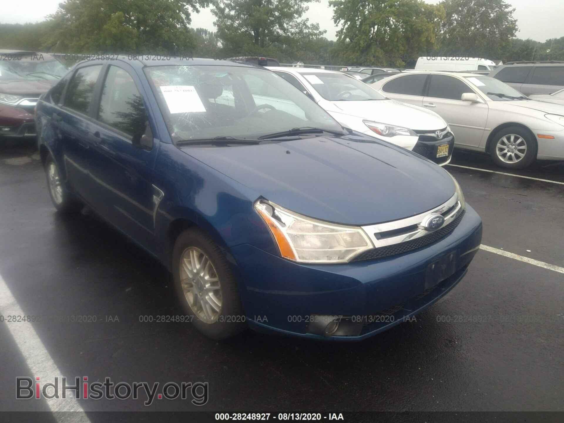Photo 1FAHP35NX8W299547 - FORD FOCUS 2008