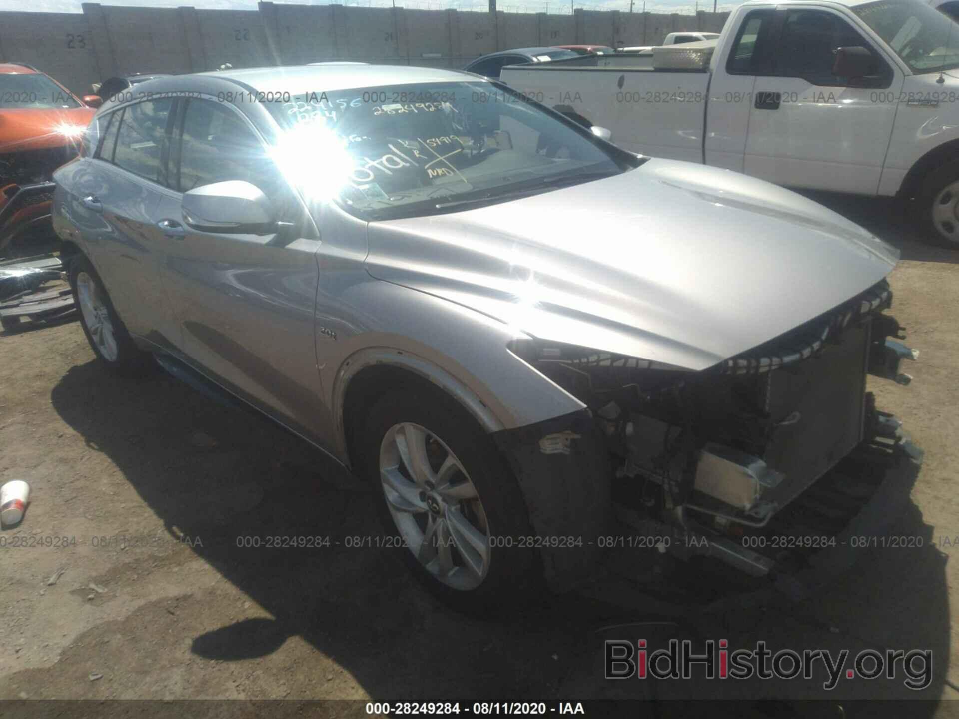 Photo SJKCH5CP3JA051061 - INFINITI QX30 2018