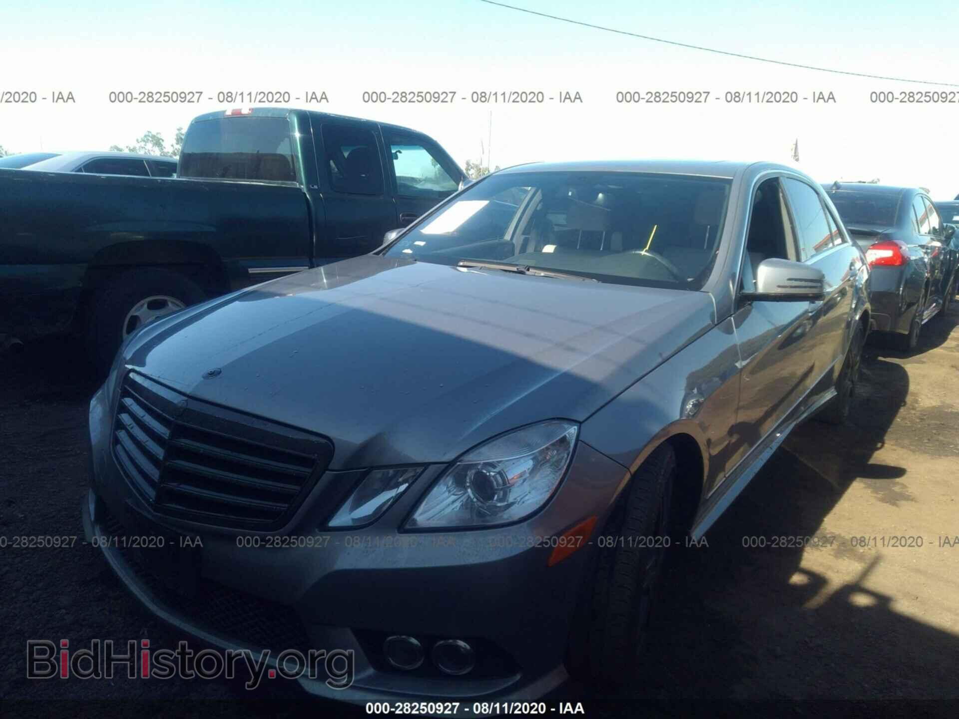 2010 MERCEDES-BENZ E-CLASS - VIN: WDDHF5GB7AA114892 - Фото 2