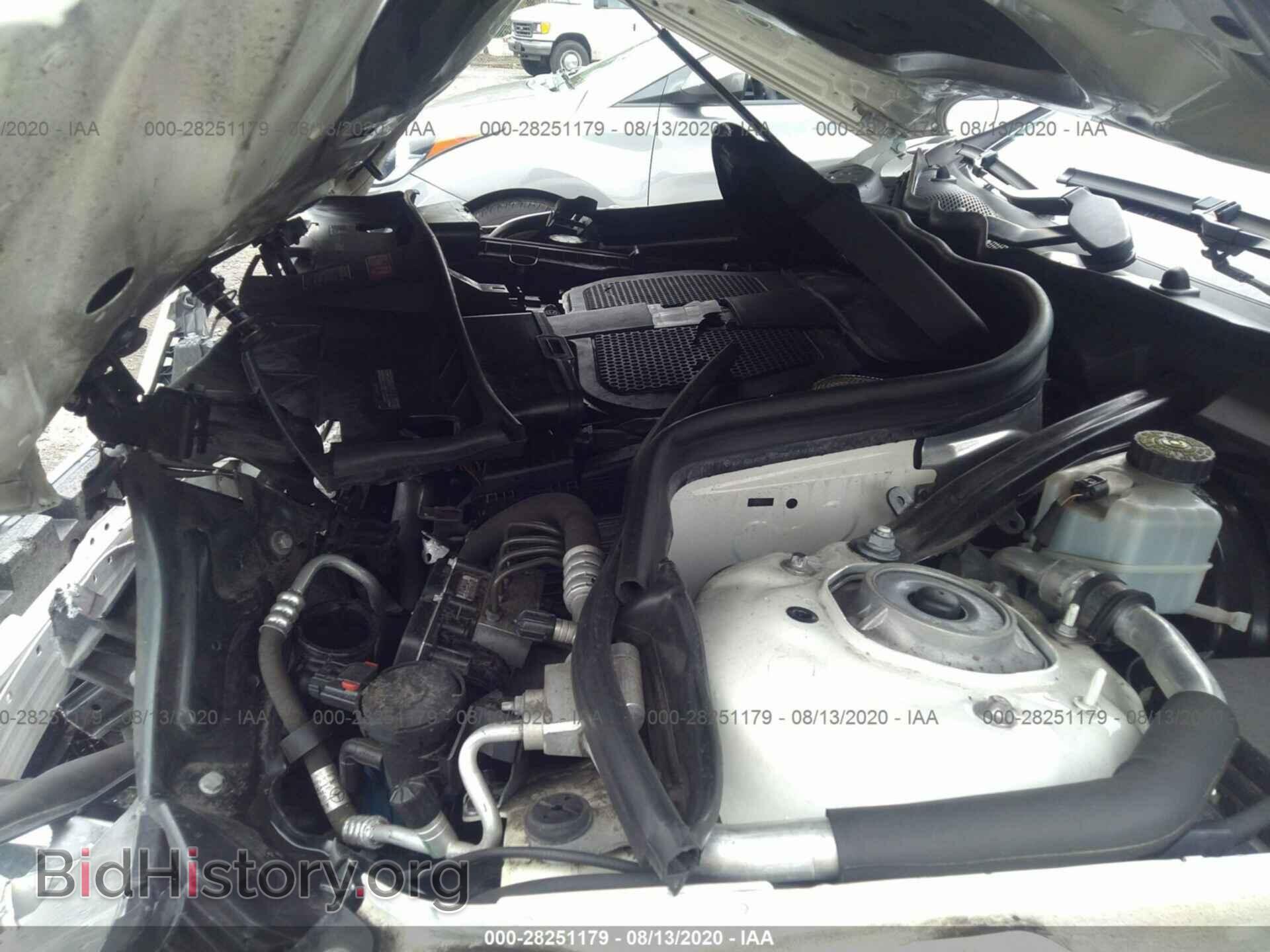 2012 MERCEDES-BENZ E-CLASS - VIN: WDDHF8JB5CA638572 - Фото 10