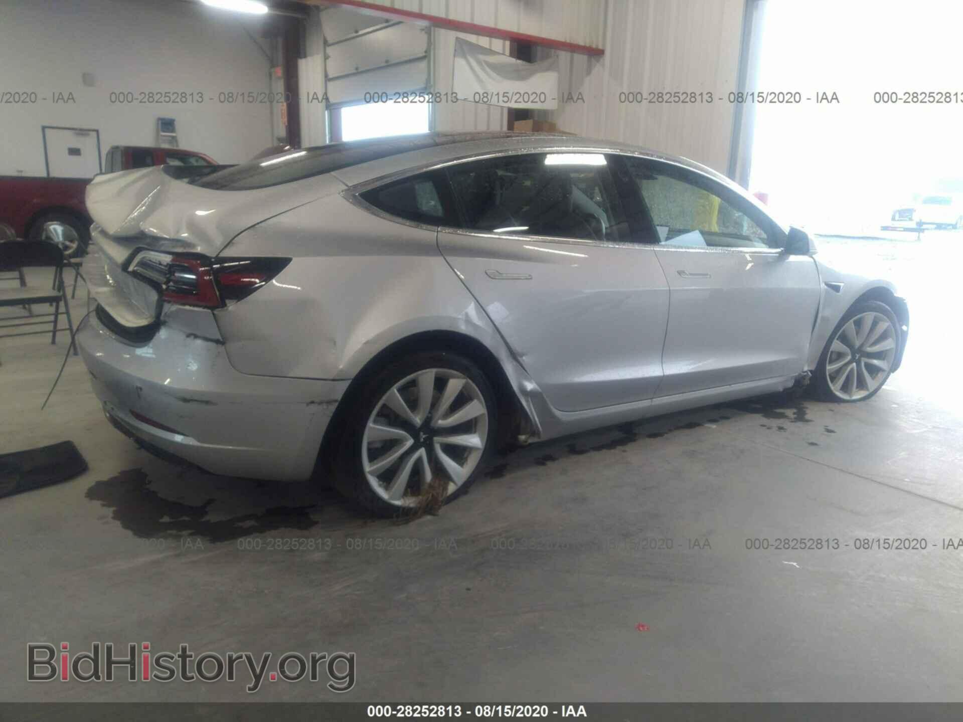 2018 TESLA MODEL 3 - VIN: 5YJ3E1EA7JF017841 - Photo 4