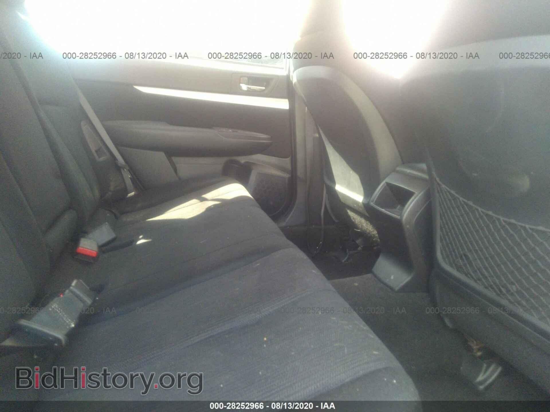 2014 SUBARU OUTBACK - VIN: 4S4BRBCC6E3241384 - Фото 8