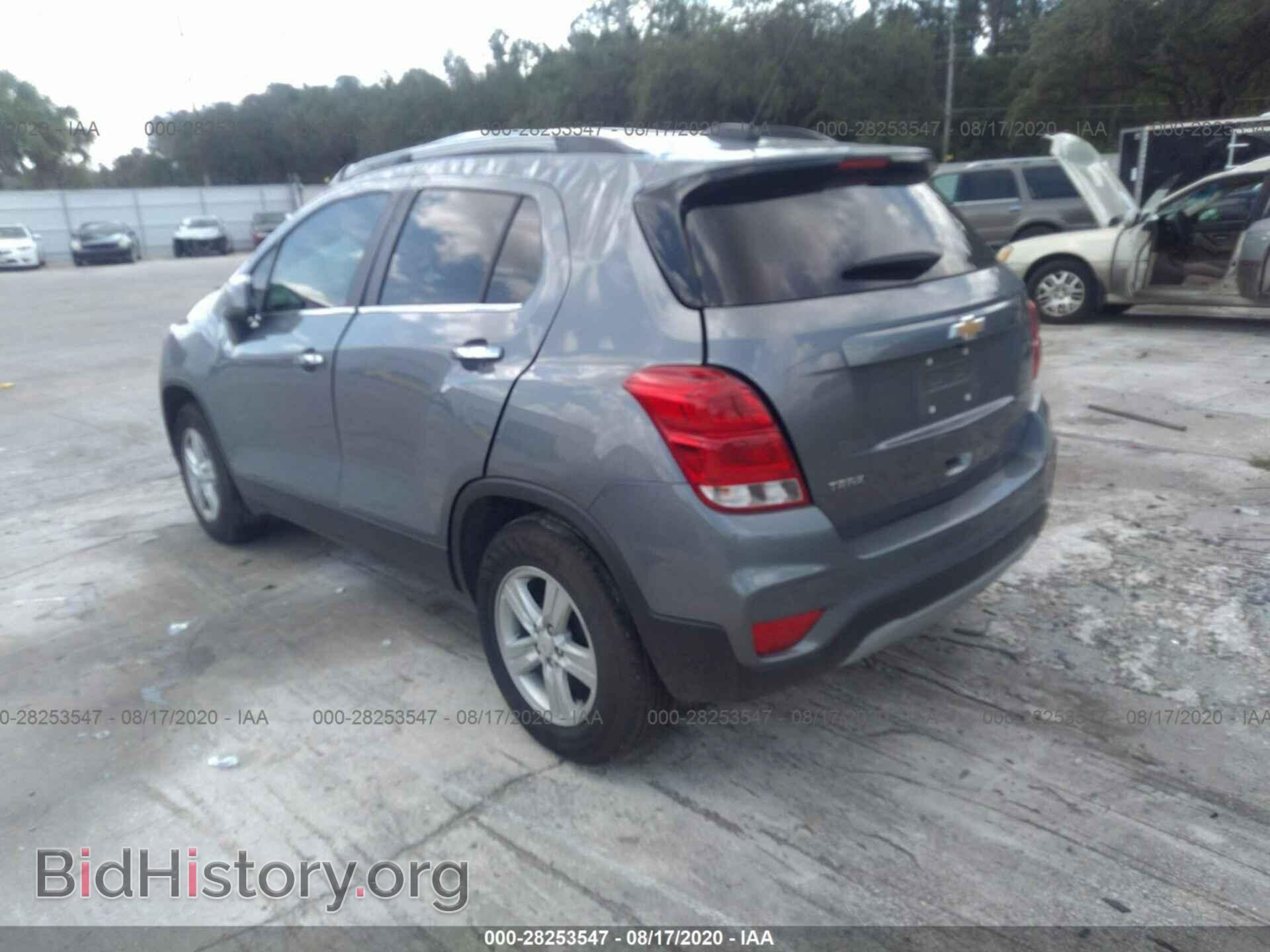 2019 CHEVROLET TRAX - VIN: KL7CJLSBXKB930700 - Photo 3