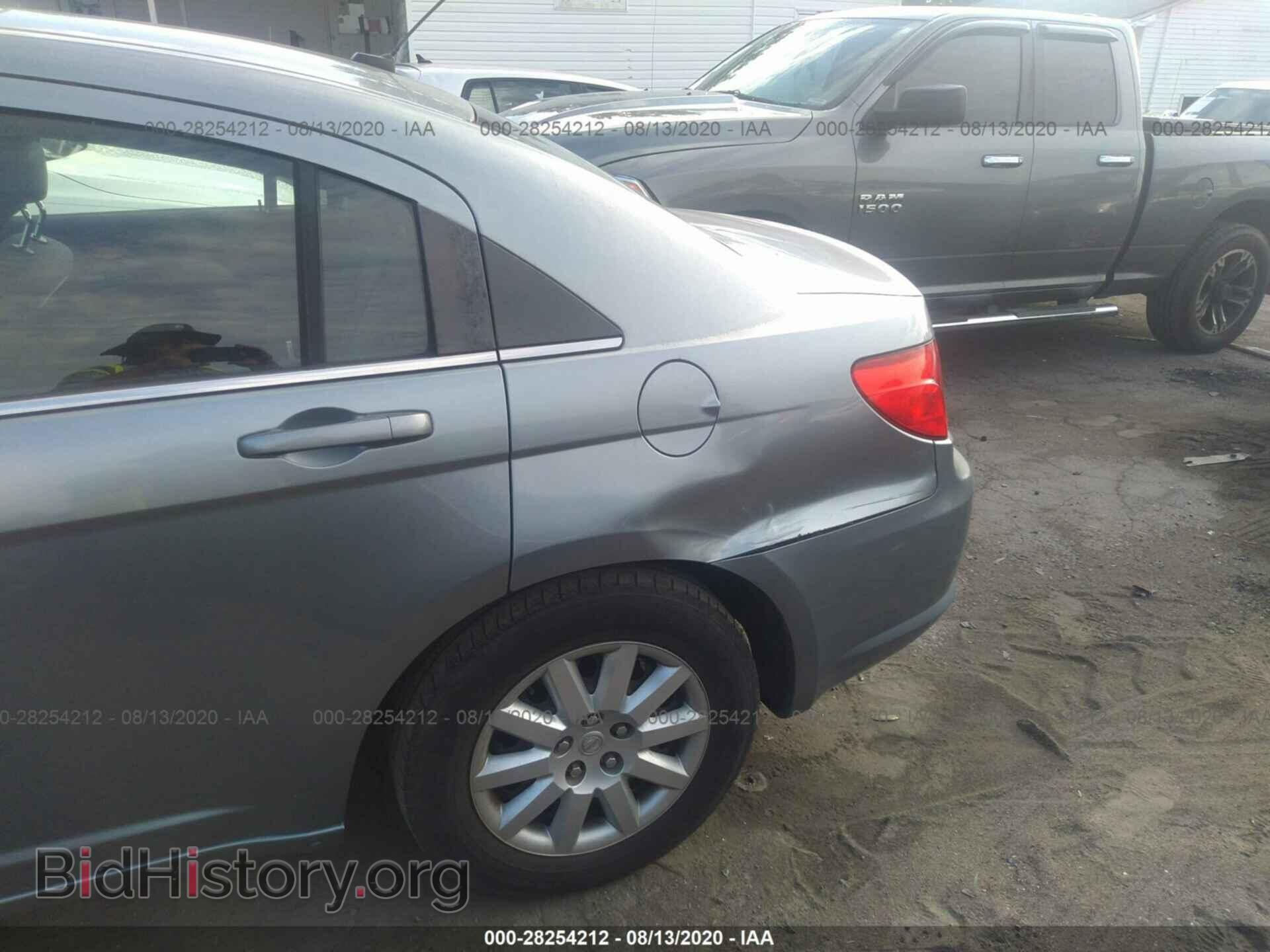 2010 CHRYSLER SEBRING - VIN: 1C3CC4FB8AN152492 - Фото 6