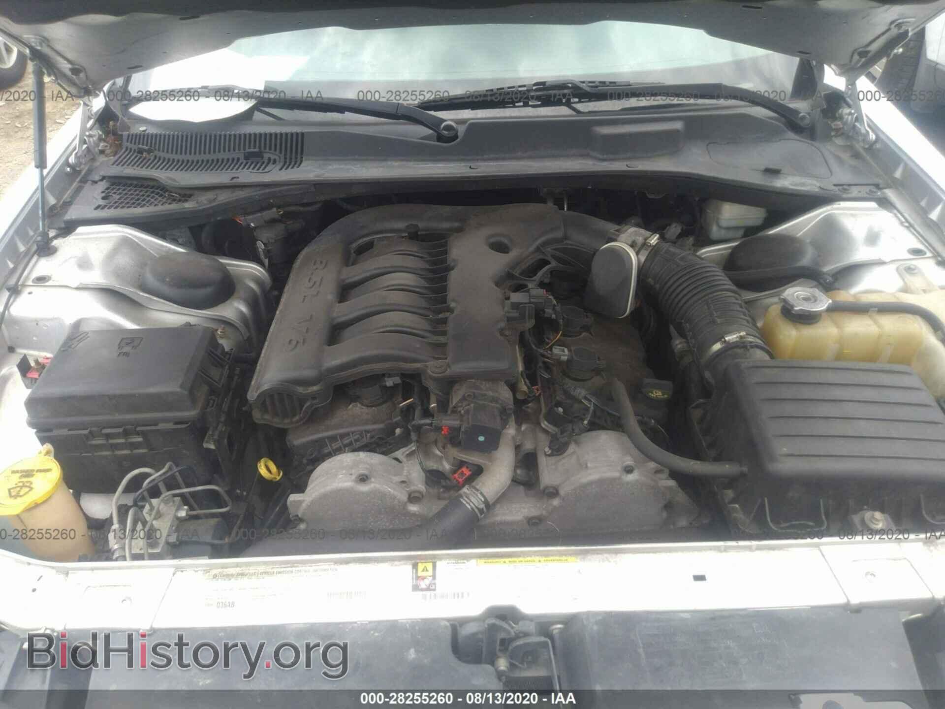 2010 CHRYSLER 300 - VIN: 2C3CA5CV8AH327374 - Фото 10