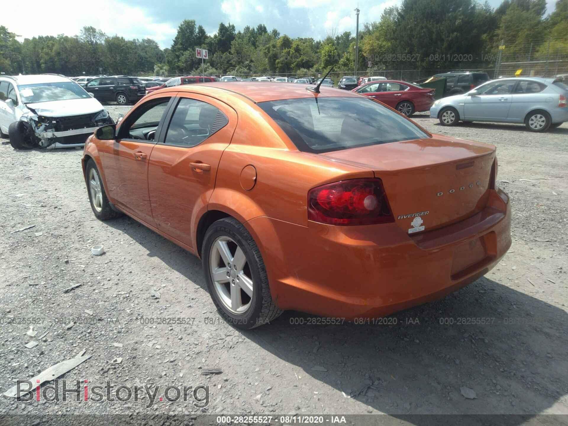 2011 DODGE AVENGER - VIN: 1B3BD1FB3BN621879 - Фото 3