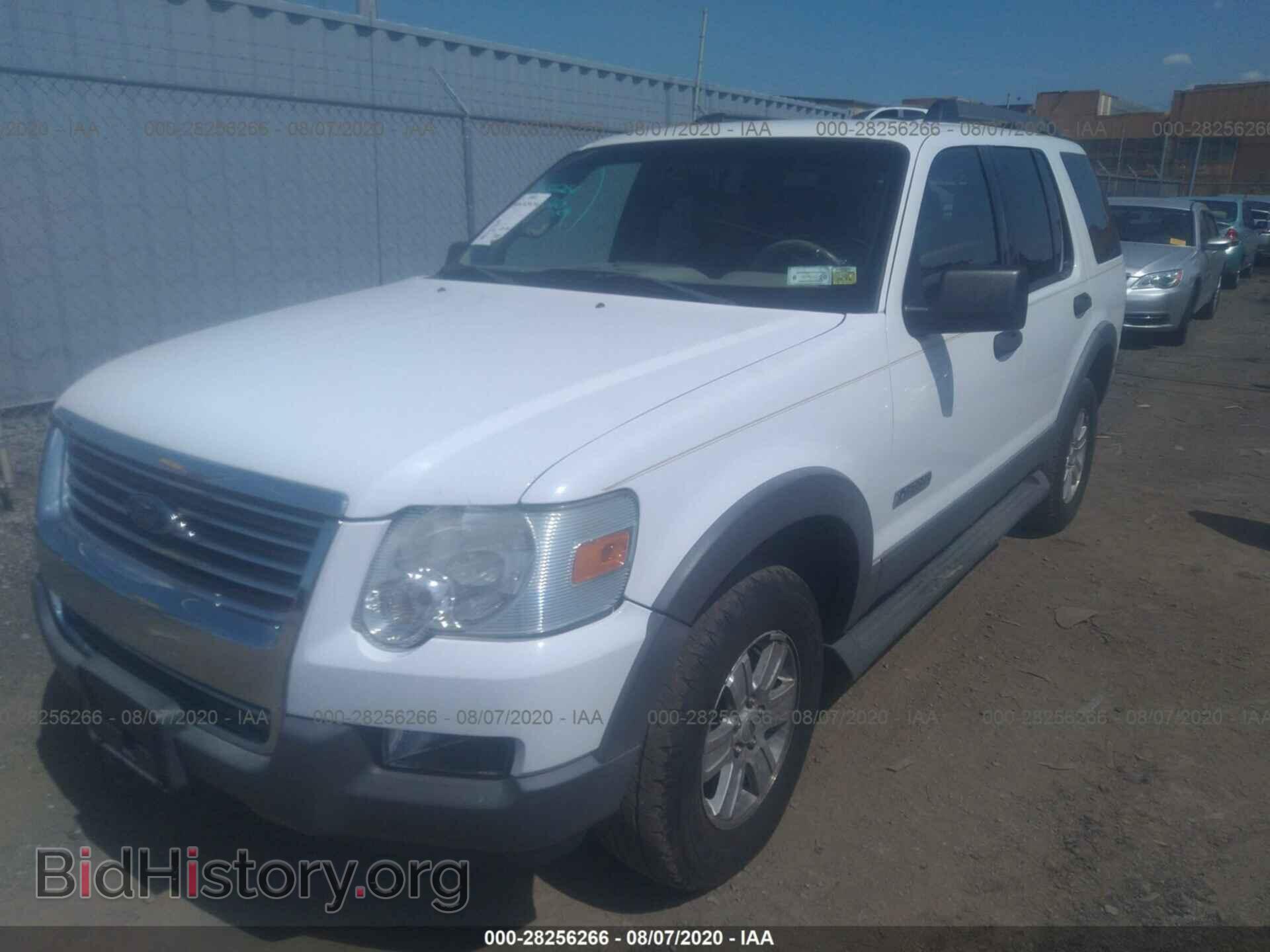 2006 FORD EXPLORER - VIN: 1FMEU63EX6UB09082 - Фото 2