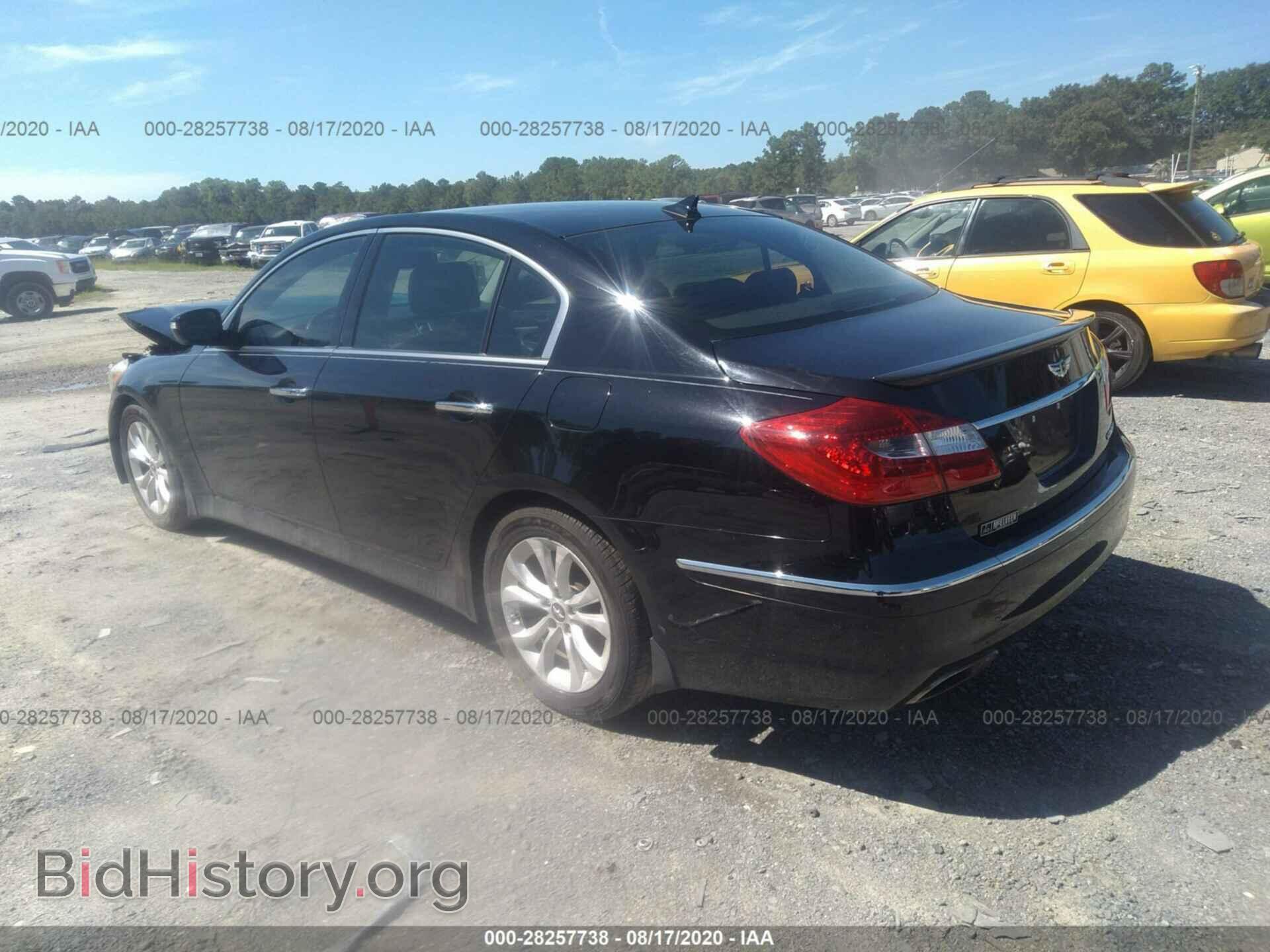 2013 HYUNDAI GENESIS - VIN: KMHGC4DD7DU214097 - Фото 3
