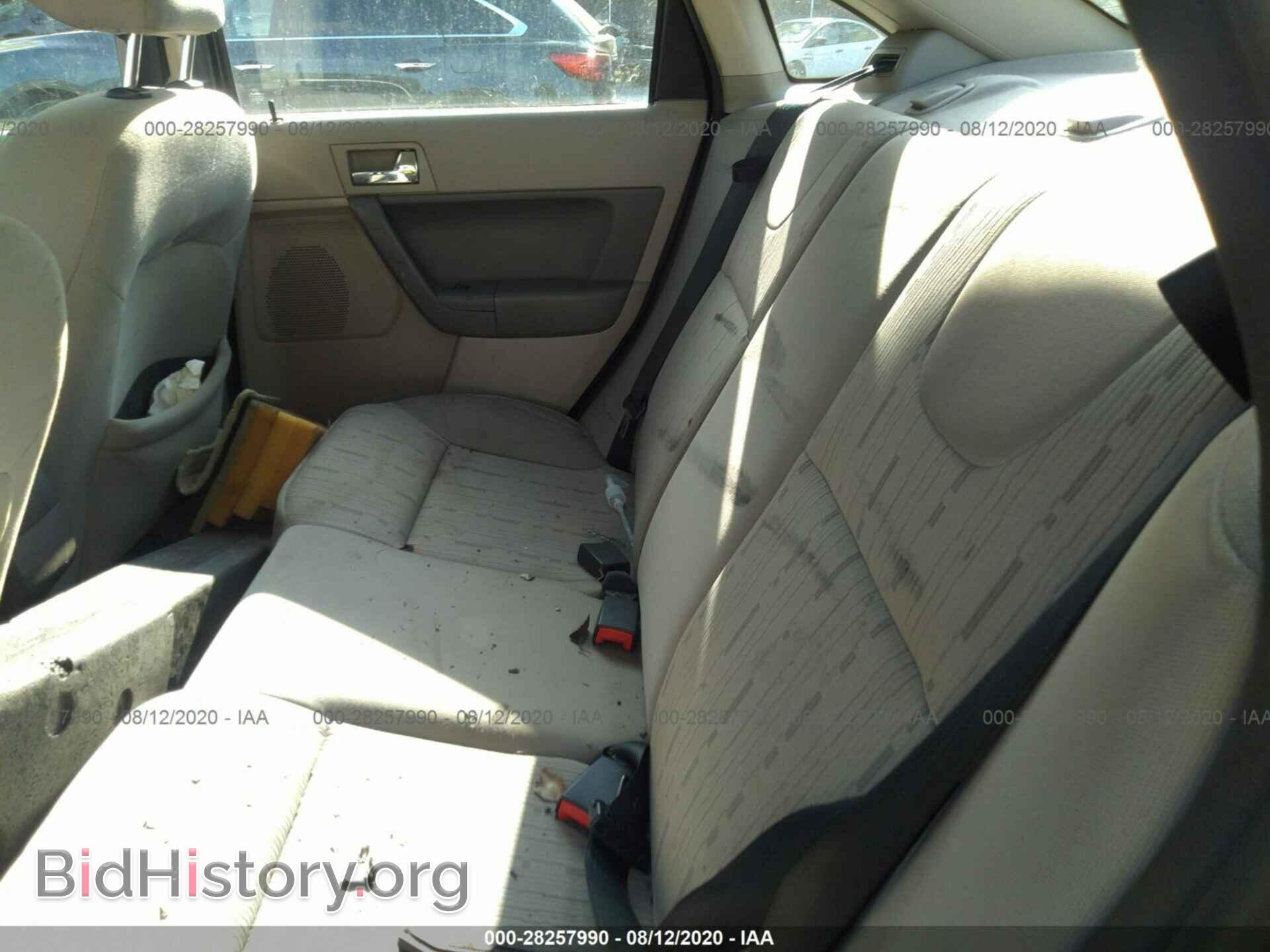 2008 FORD FOCUS - VIN: 1FAHP35N88W280642 - Фото 8