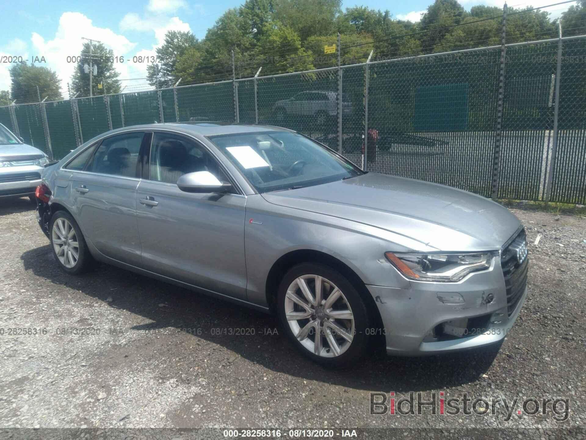 Photo WAUGGAFC1DN034388 - AUDI A6 2013