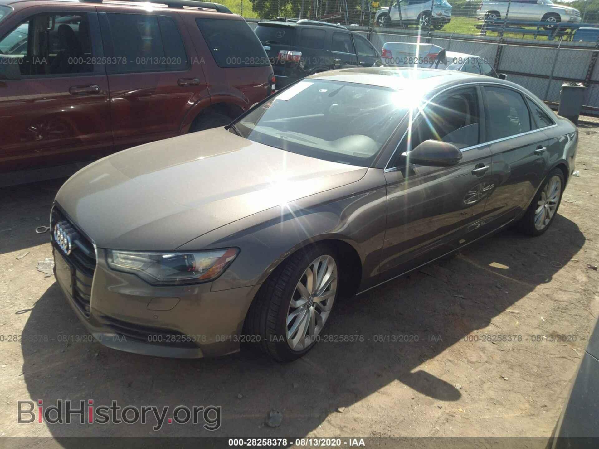 2013 AUDI A6 - VIN: WAUDFAFC7DN010635 - Фото 2