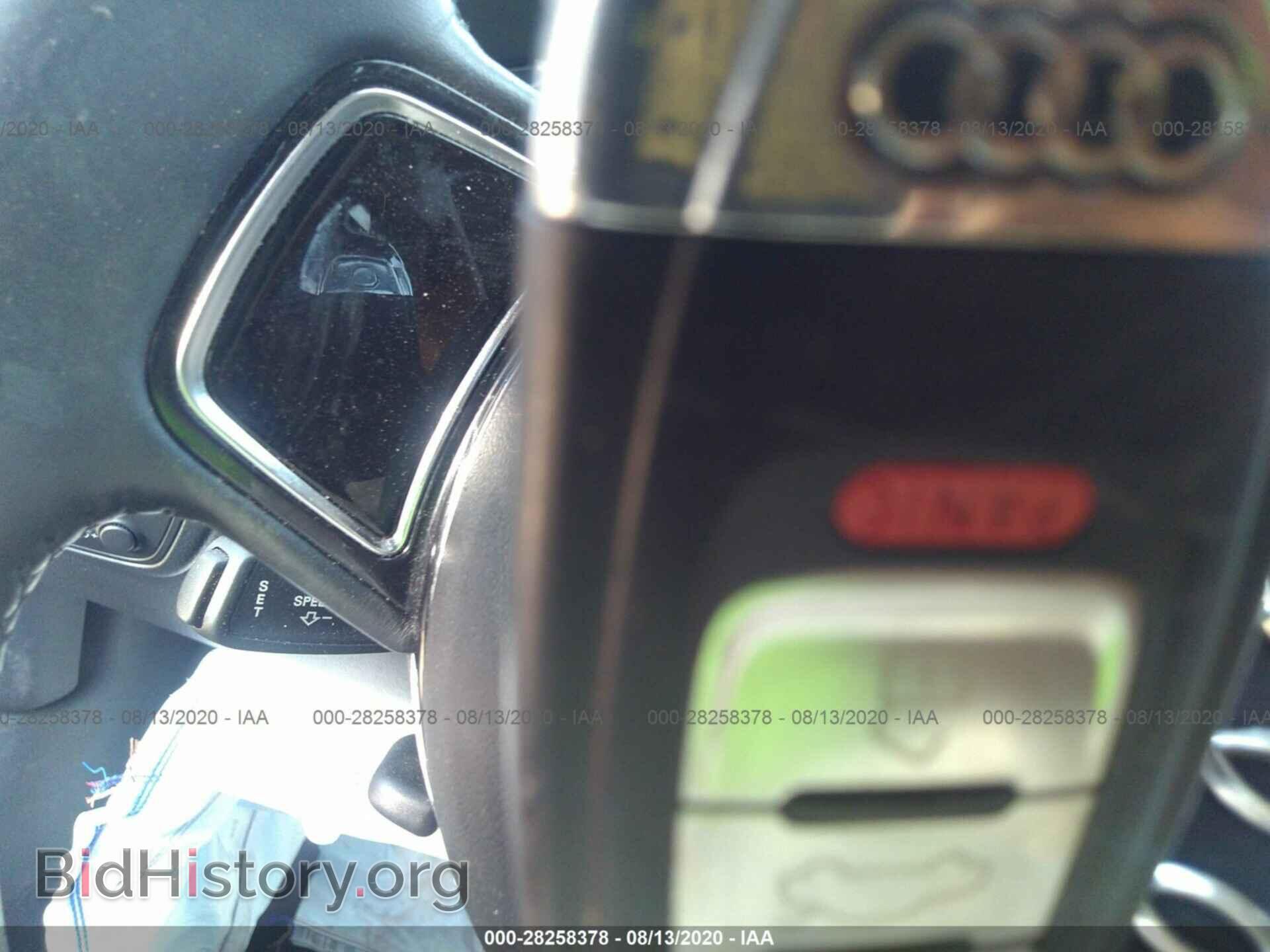 2013 AUDI A6 - VIN: WAUDFAFC7DN010635 - Фото 11
