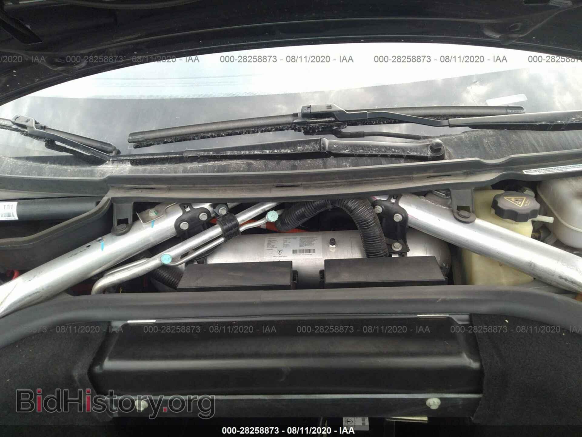 2014 TESLA MODEL S - VIN: 5YJSA1H16EFP33512 - Фото 10