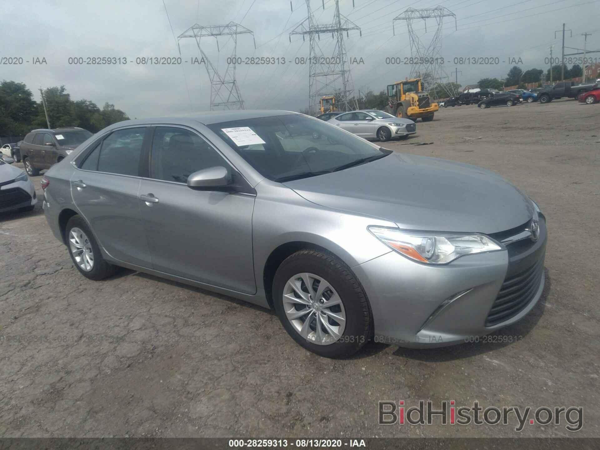 Photo 4T1BF1FKXHU767778 - TOYOTA CAMRY 2017