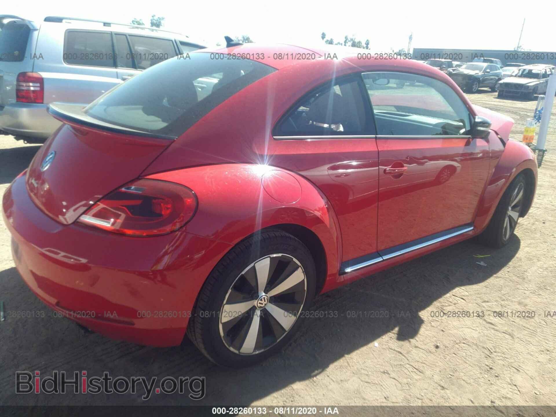 2012 VOLKSWAGEN BEETLE - VIN: 3VWVA7AT2CM608556 - Фото 4