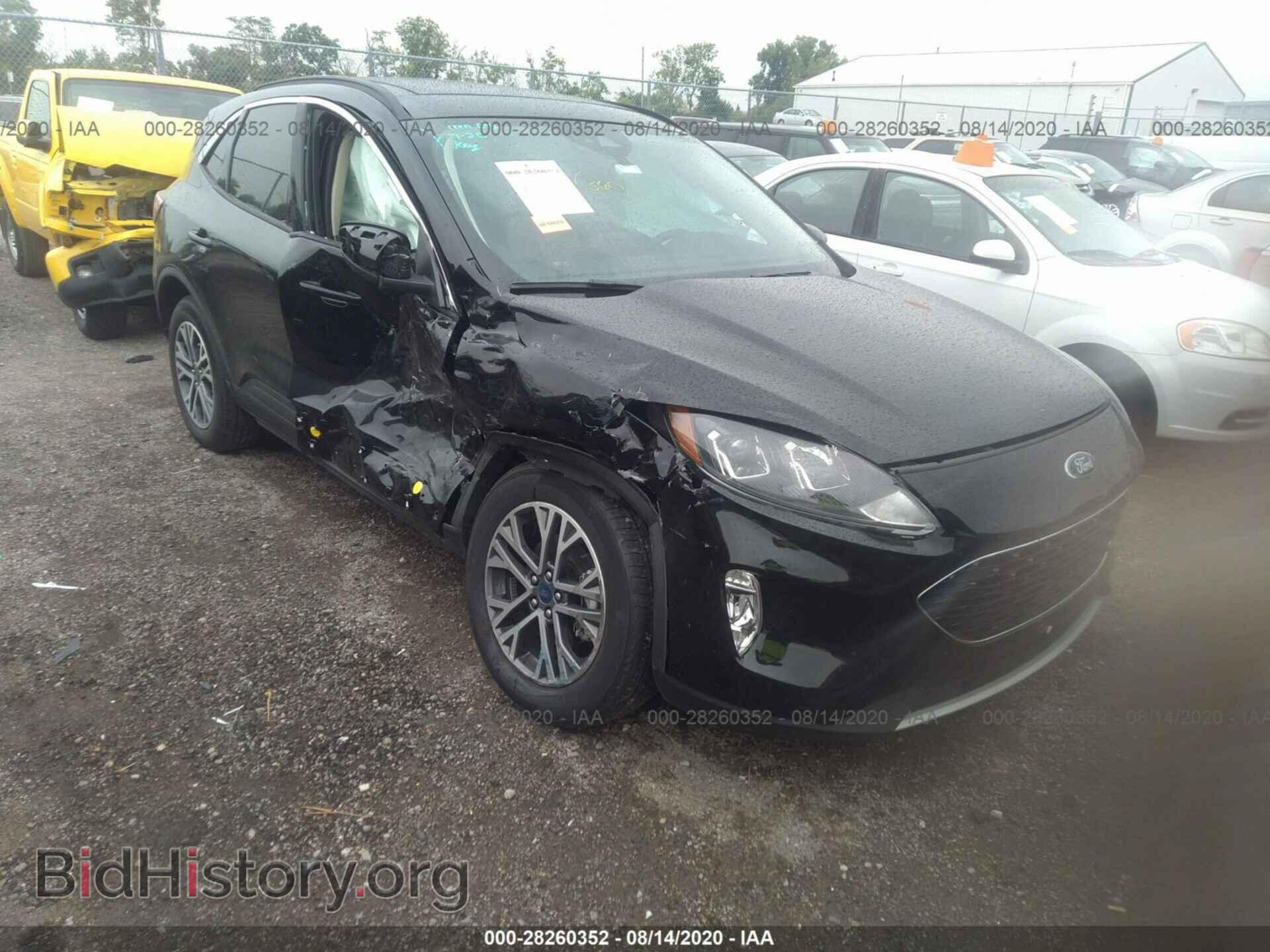 Photo 1FMCU9H62LUA50969 - FORD ESCAPE 2020