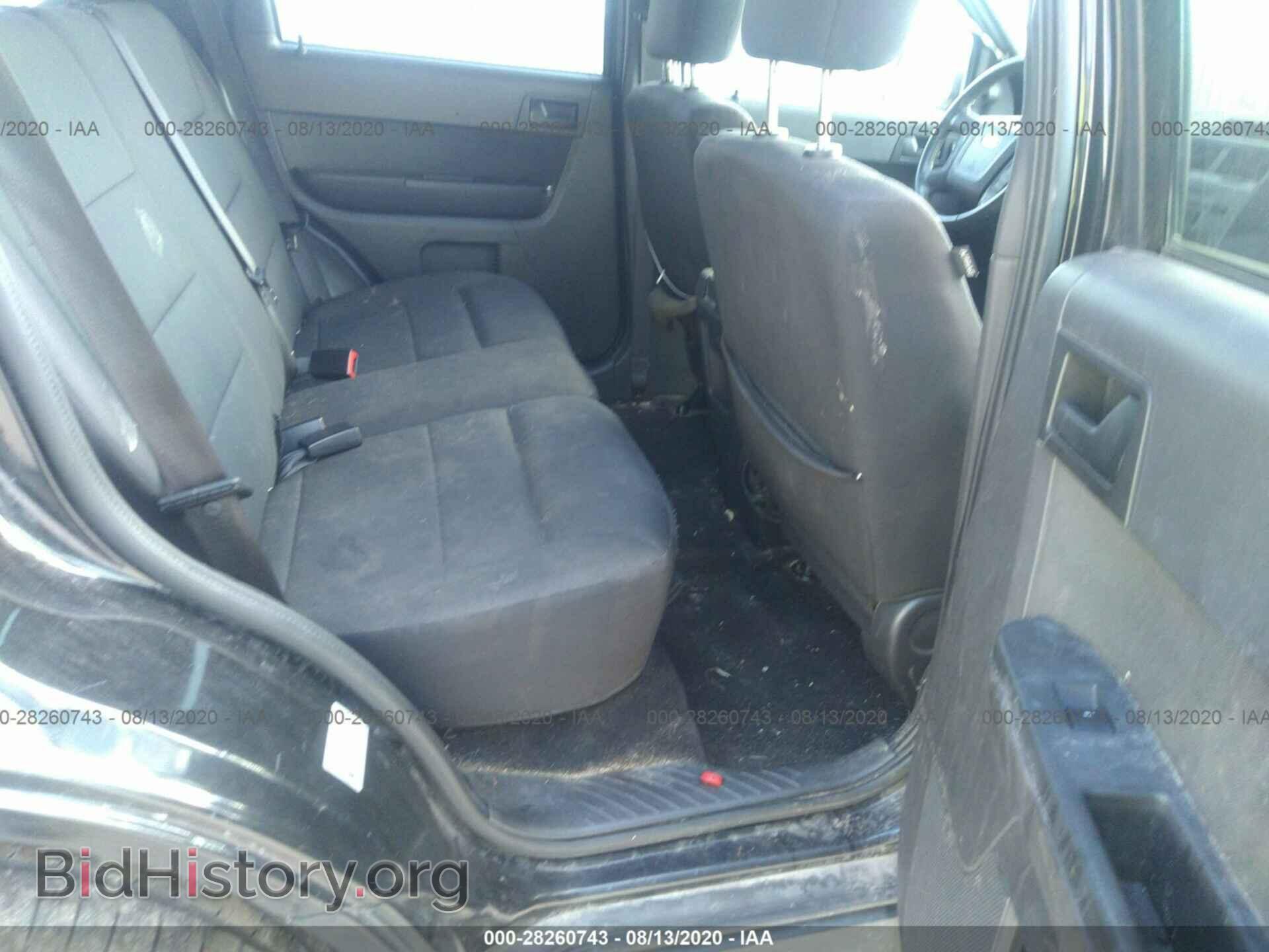 2011 FORD ESCAPE - VIN: 1FMCU9DG8BKA42433 - Фото 8