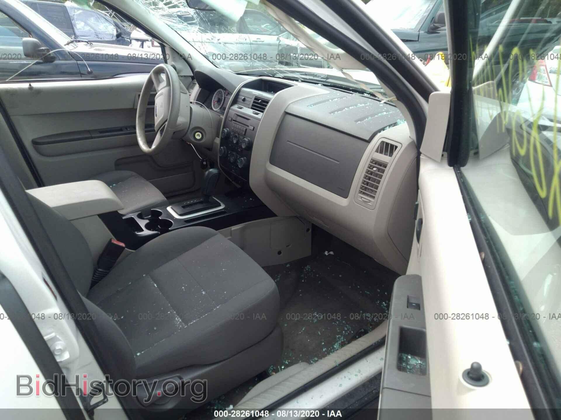 2011 FORD ESCAPE - VIN: 1FMCU0C76BKB22004 - Фото 5