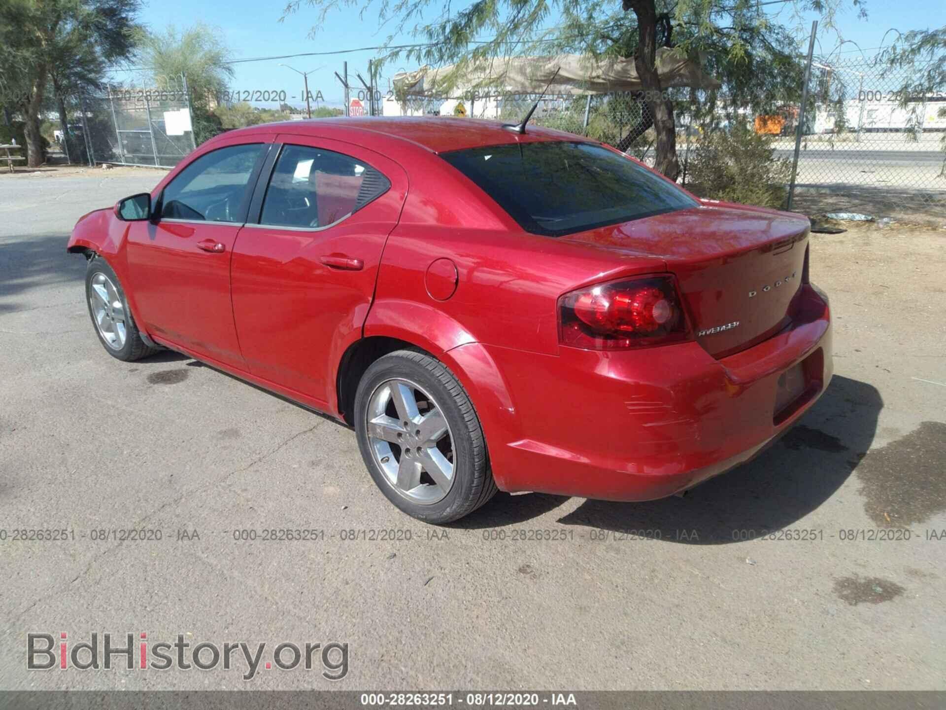 2011 DODGE AVENGER - VIN: 1B3BD2FGXBN526169 - Фото 3