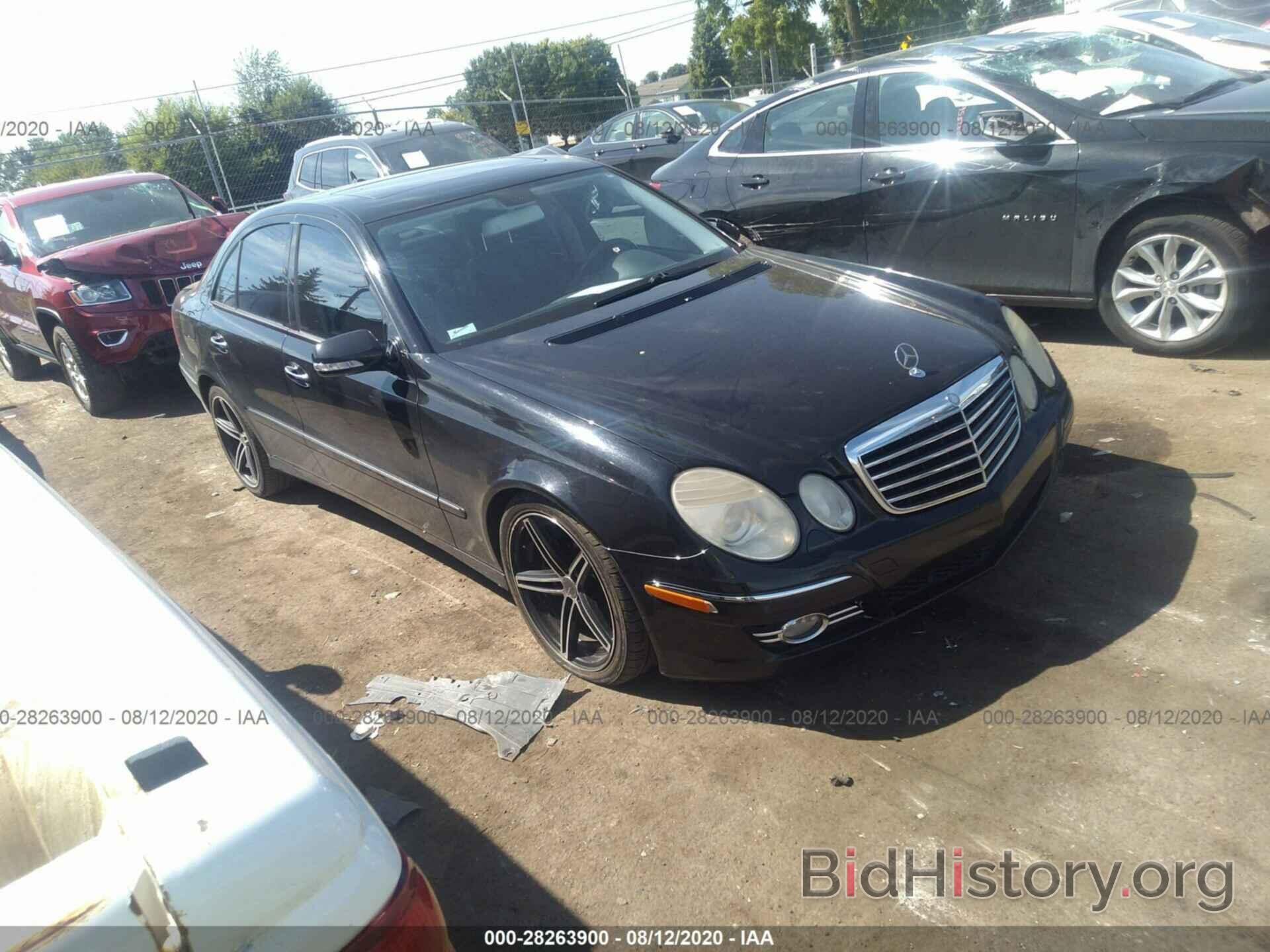 Photo WDBUF87X48B194841 - MERCEDES-BENZ E-CLASS 2008