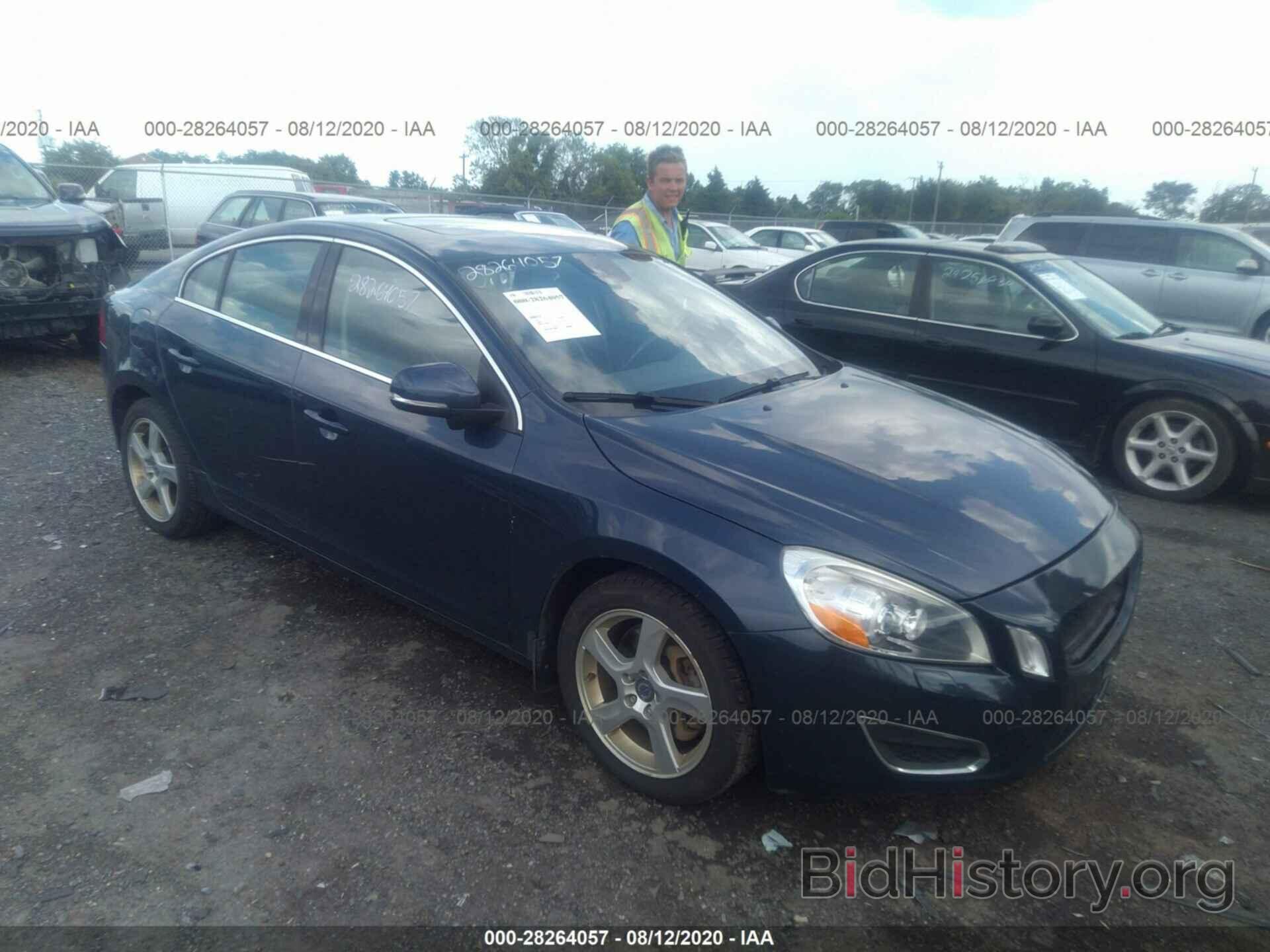 Photo YV1622FS5C2121442 - VOLVO S60 2012