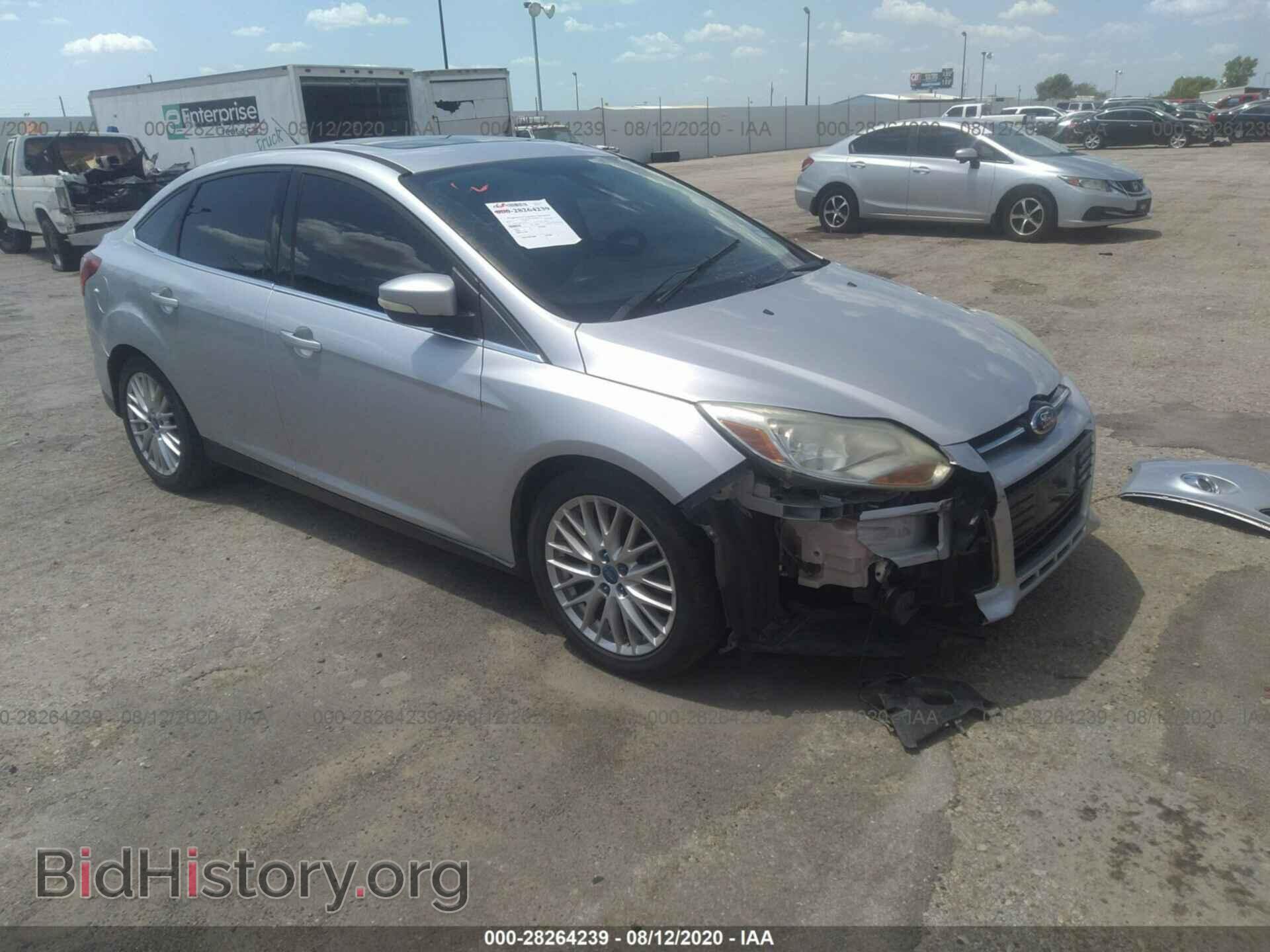 Photo 1FAHP3H24CL185331 - FORD FOCUS 2012