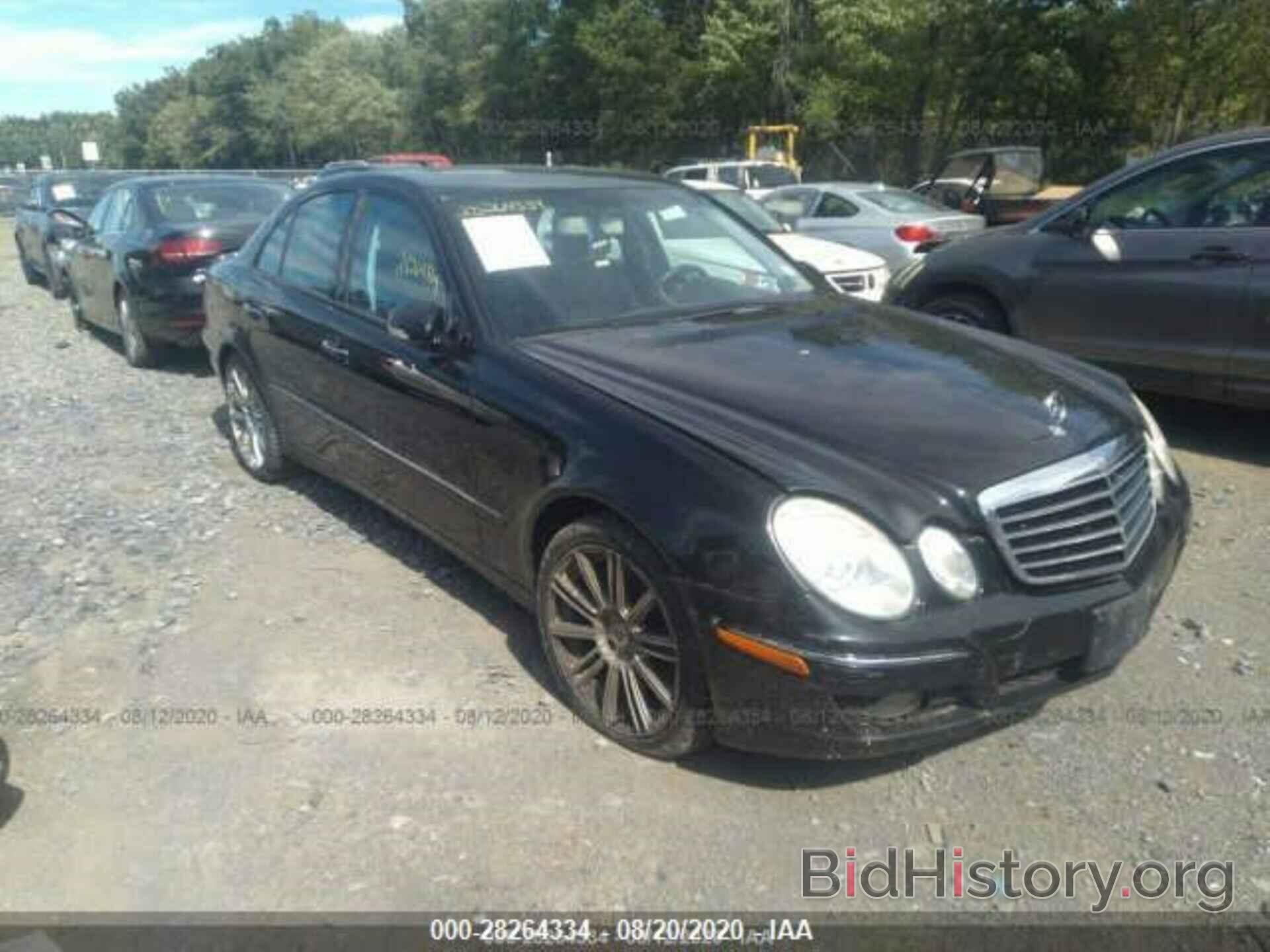 Photo WDBUF87X48B268047 - MERCEDES-BENZ E-CLASS 2008