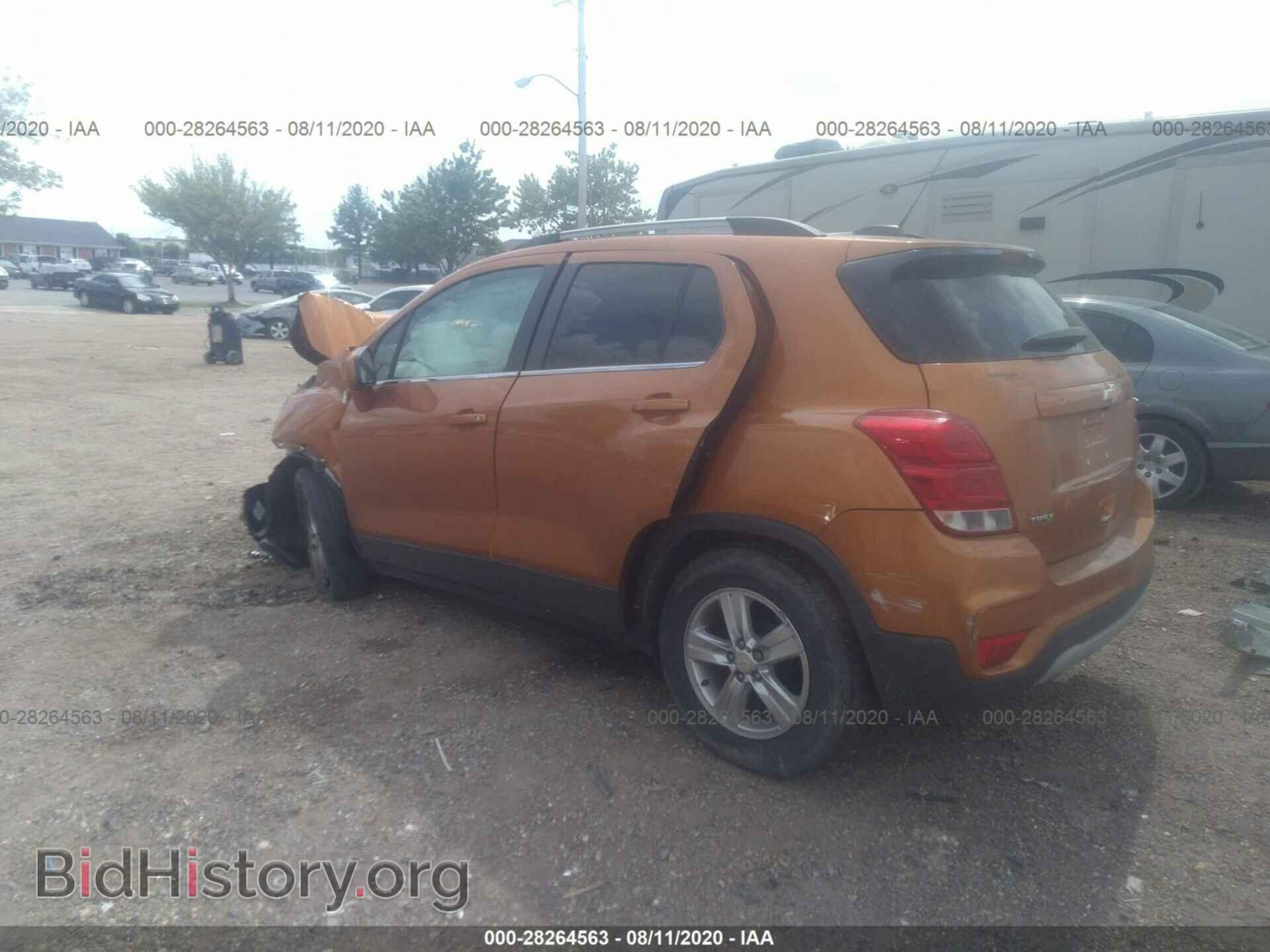 2017 CHEVROLET TRAX - VIN: 3GNCJLSB4HL185606 - Фото 3