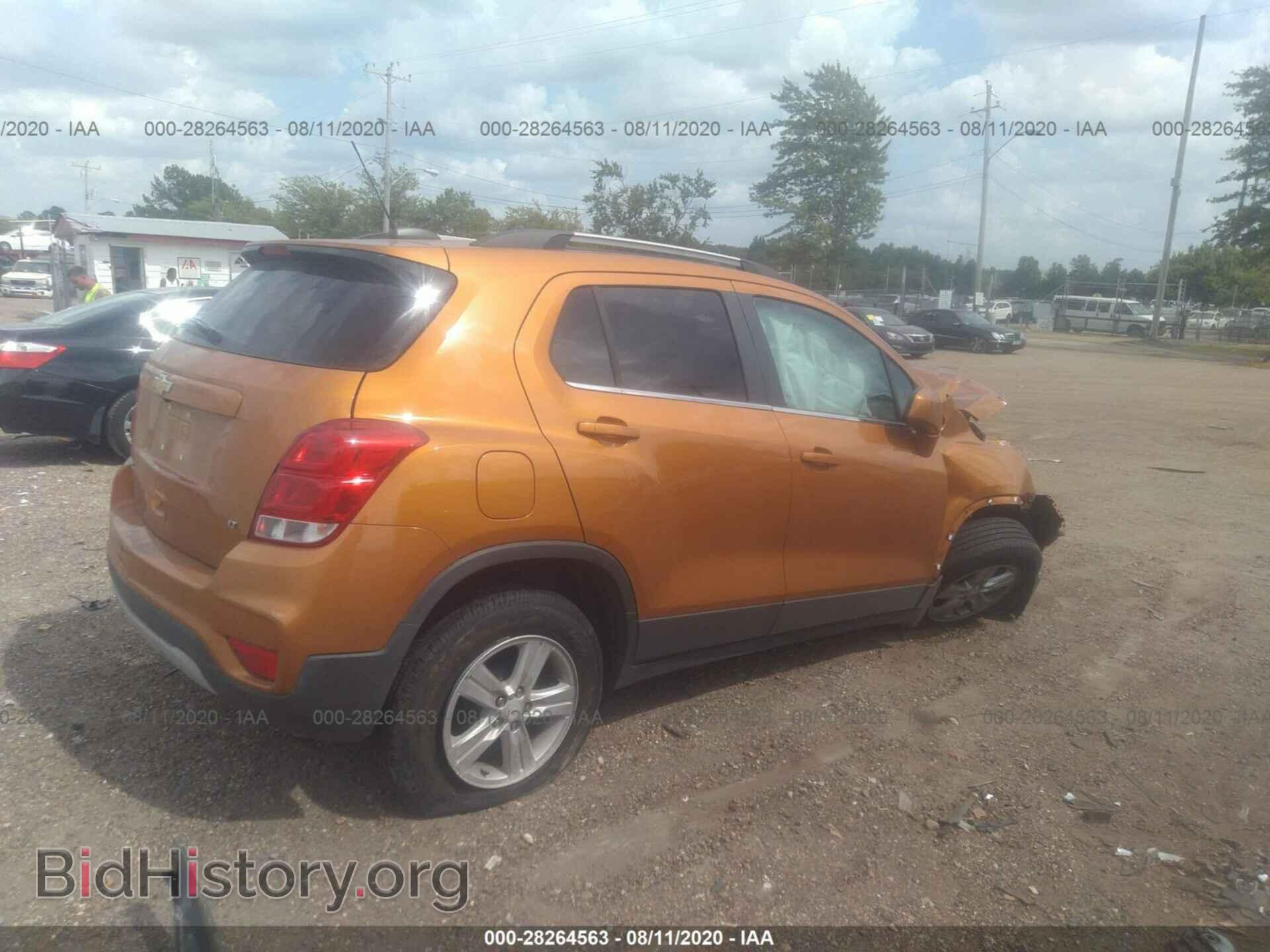 2017 CHEVROLET TRAX - VIN: 3GNCJLSB4HL185606 - Фото 4
