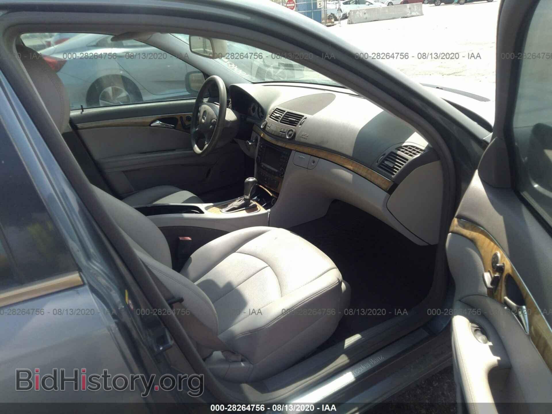 2007 MERCEDES-BENZ E-CLASS - VIN: WDBUF56X77B003721 - Photo 5