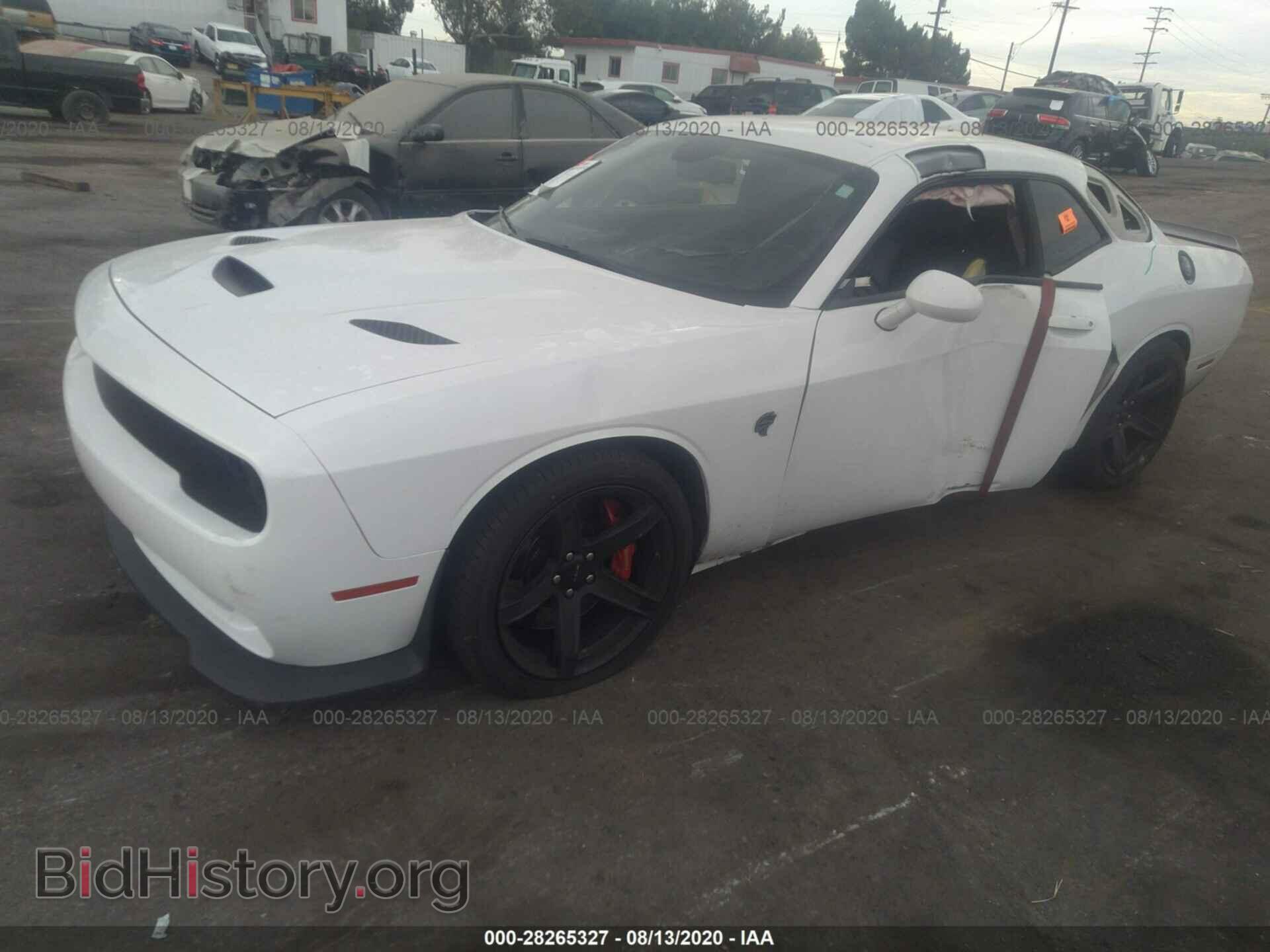2017 DODGE CHALLENGER - VIN: 2C3CDZC96HH637809 - Photo 2