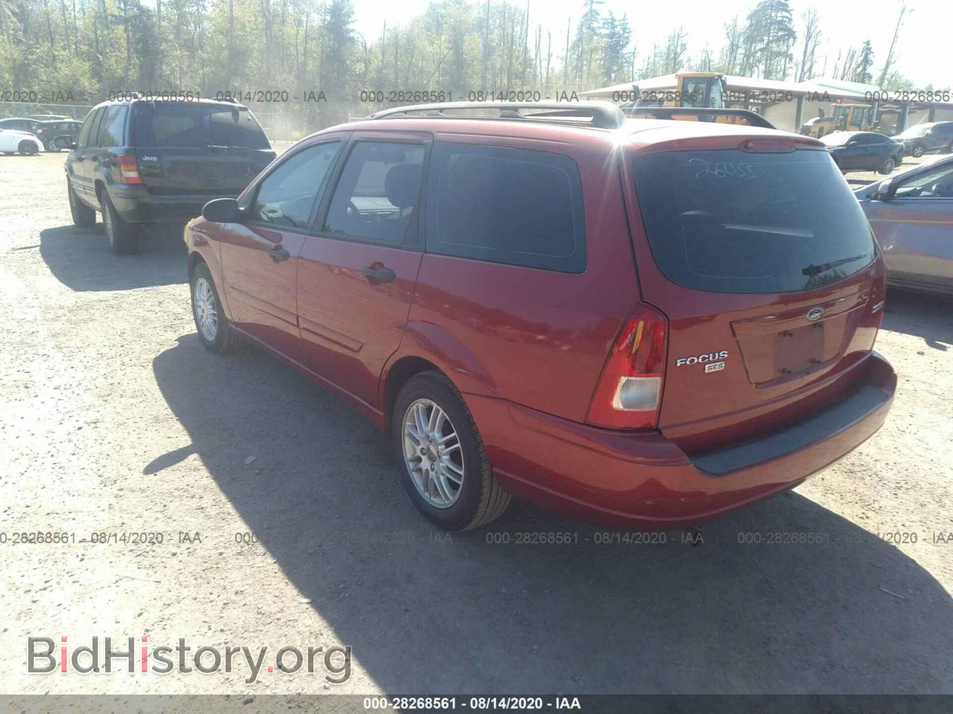 2005 FORD FOCUS - VIN: 1FAHP36N25W242561 - Photo 3