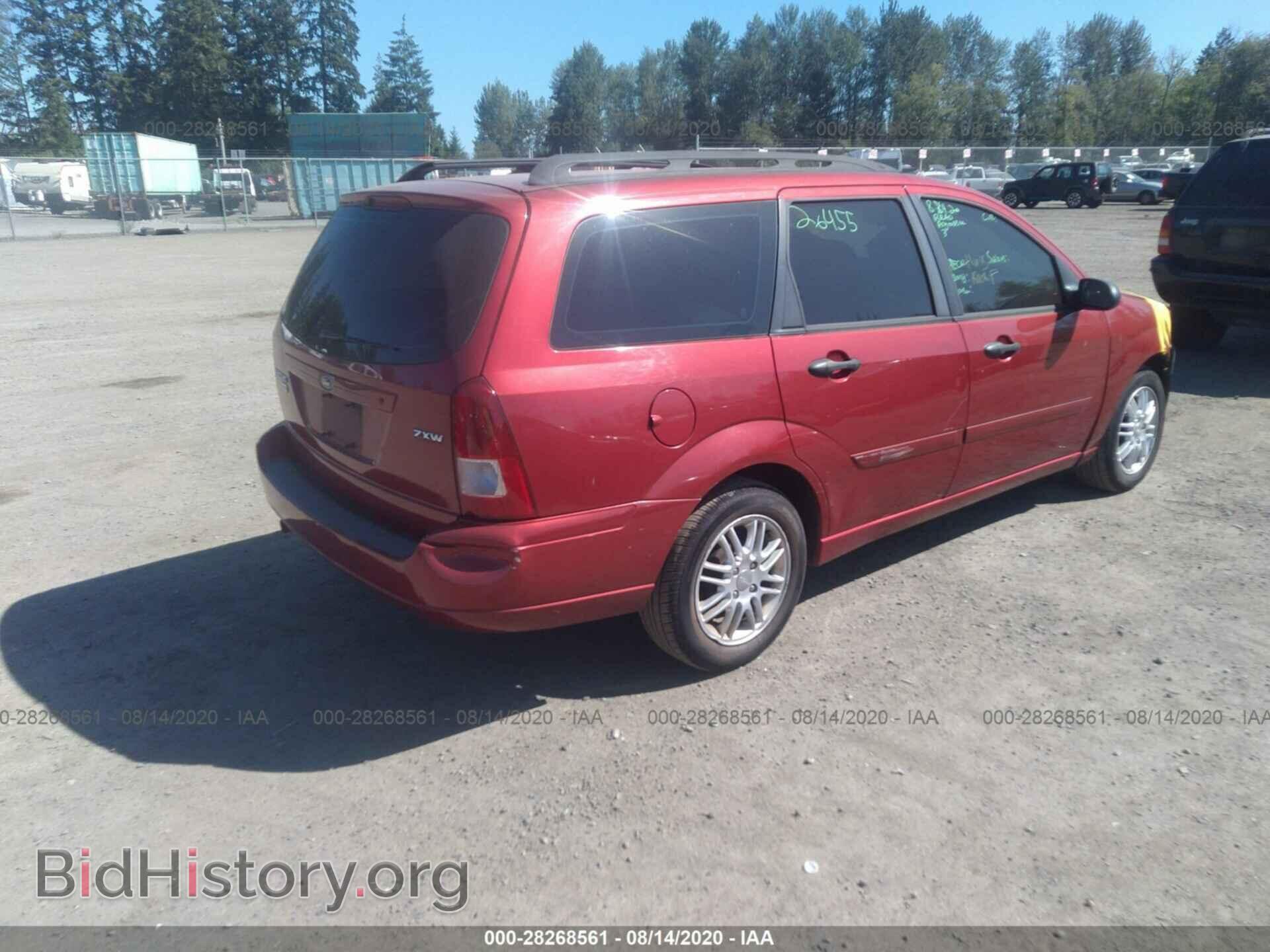 2005 FORD FOCUS - VIN: 1FAHP36N25W242561 - Photo 4